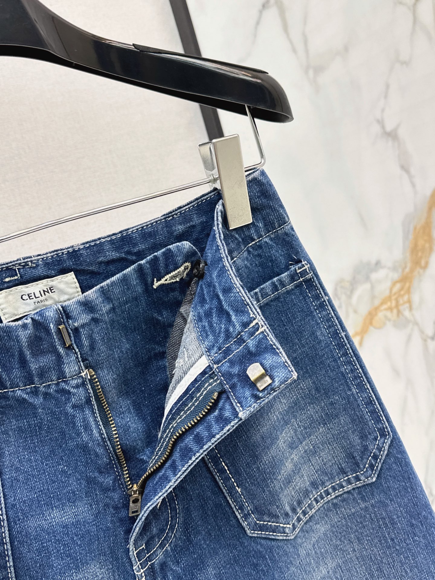 Celi 26fw flared jeans