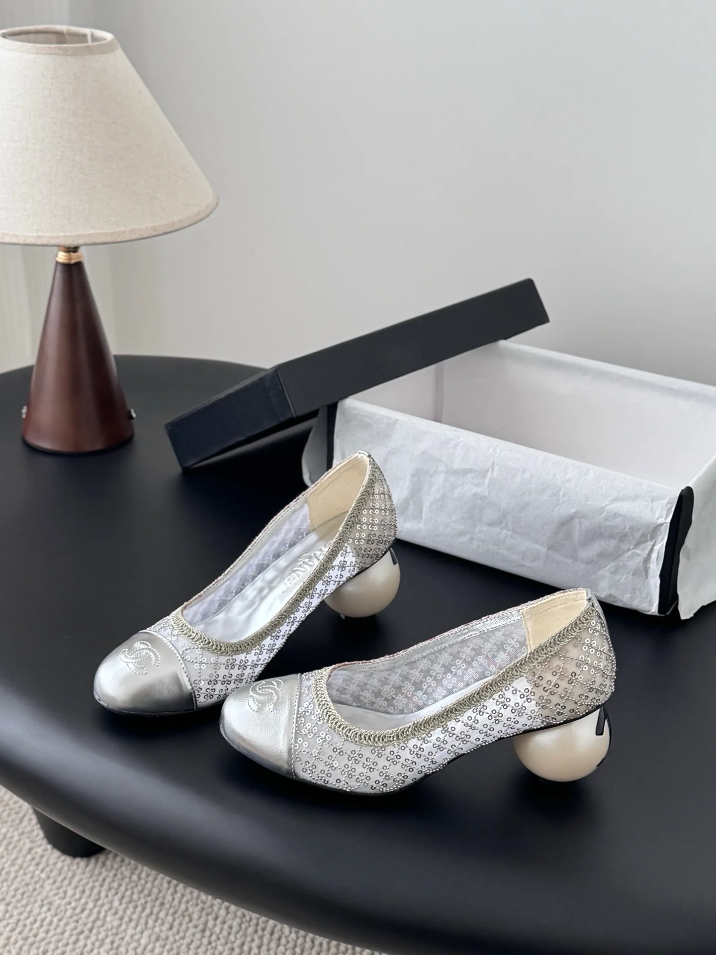 Chan 26ss pearl mary jane chunky heel