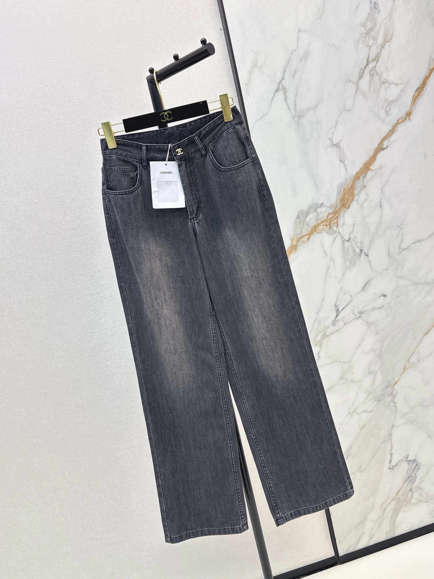 Chan 26ss straigh-leg jeans