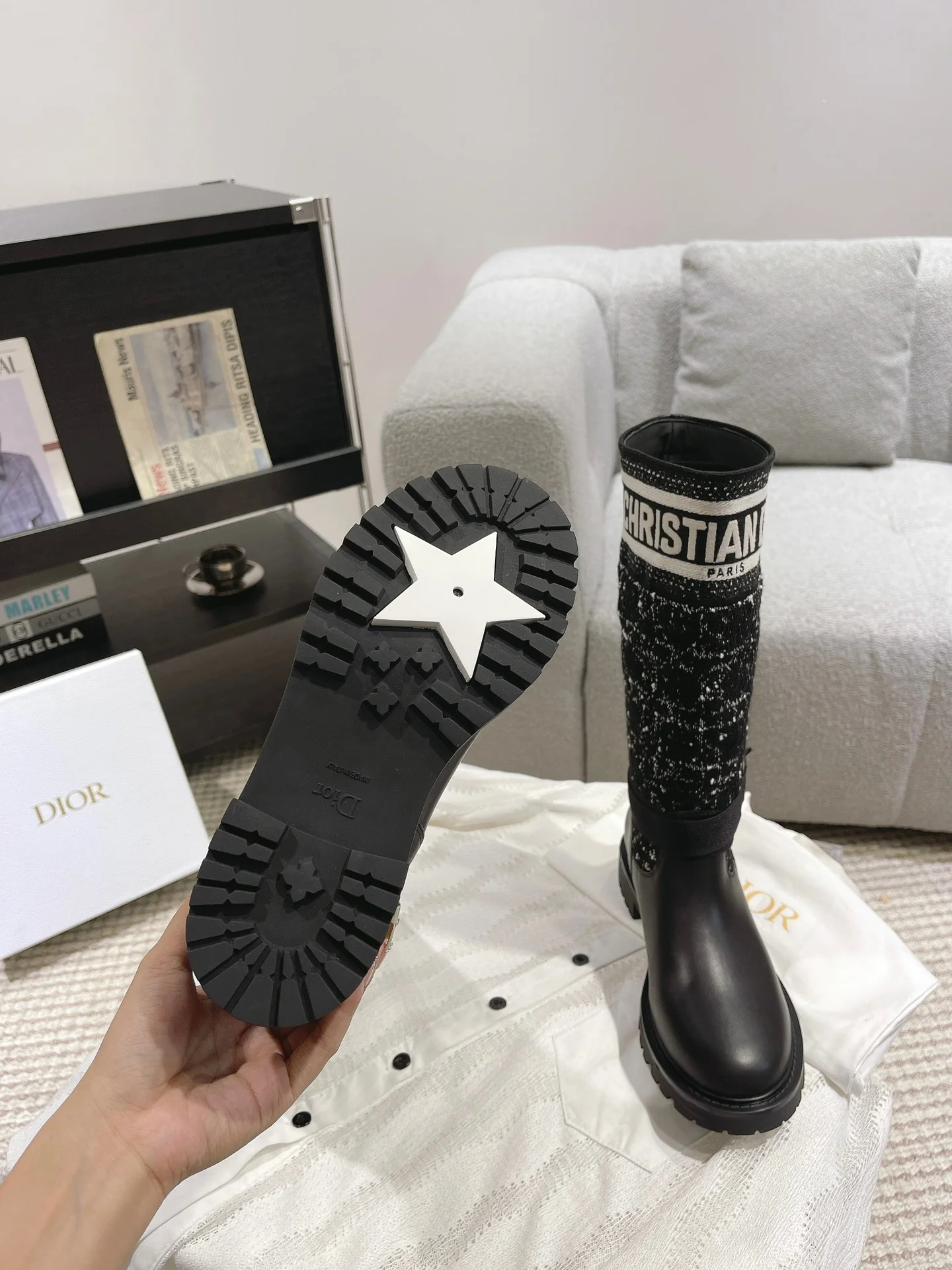 CD 25fw half boots