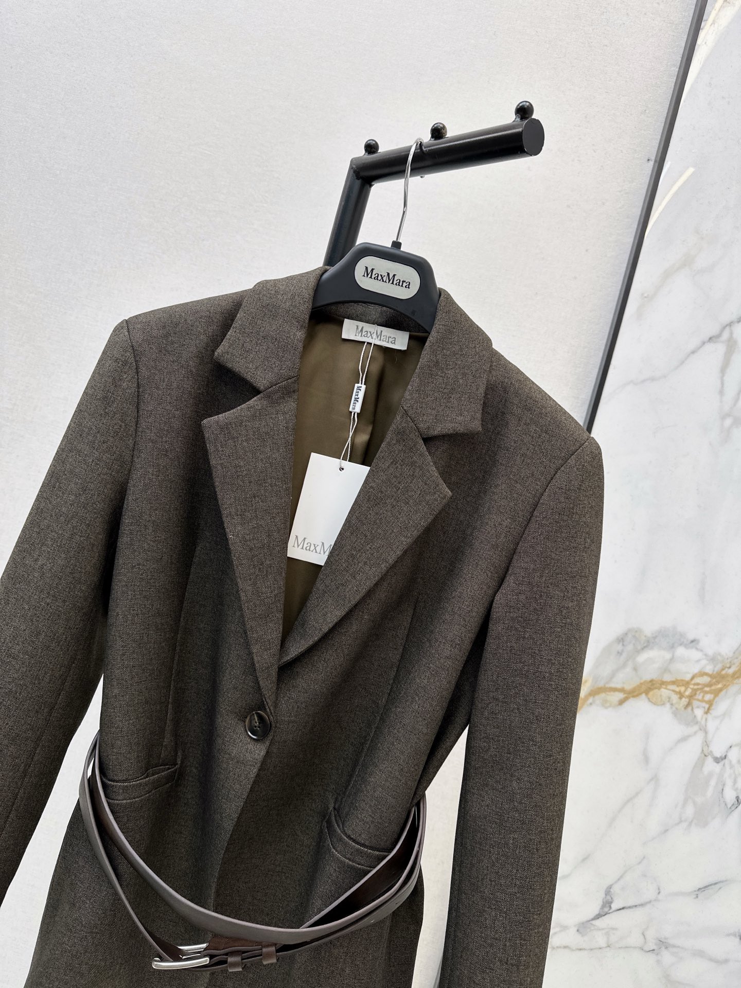 Max 26fw belted blazer