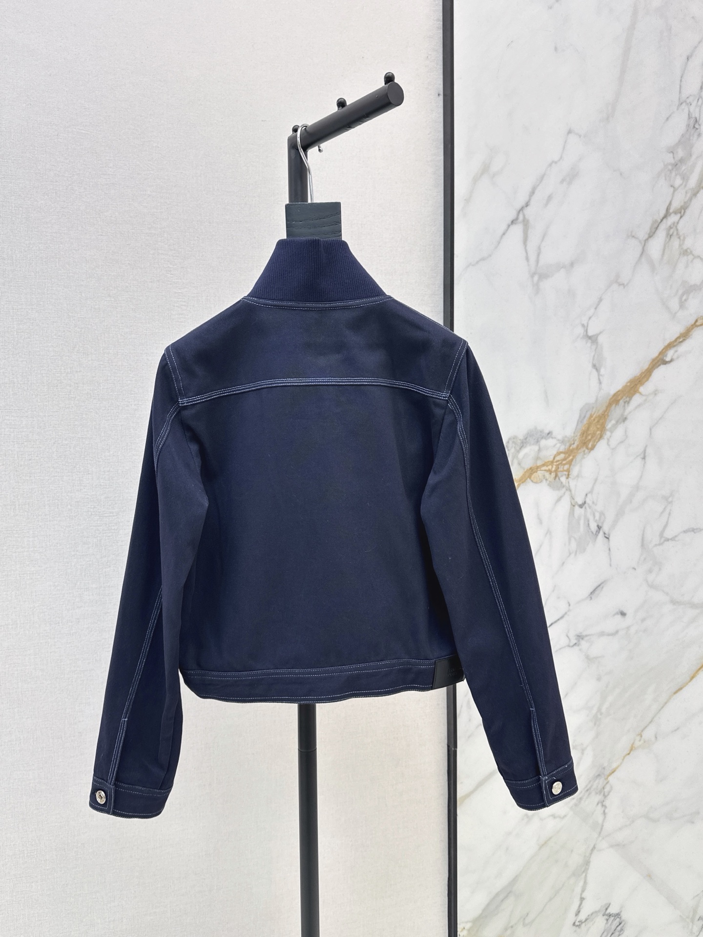Her 26fw zipper jacket