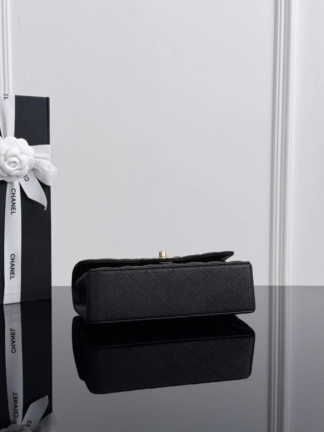 Chan cf23 chain shoulder bag