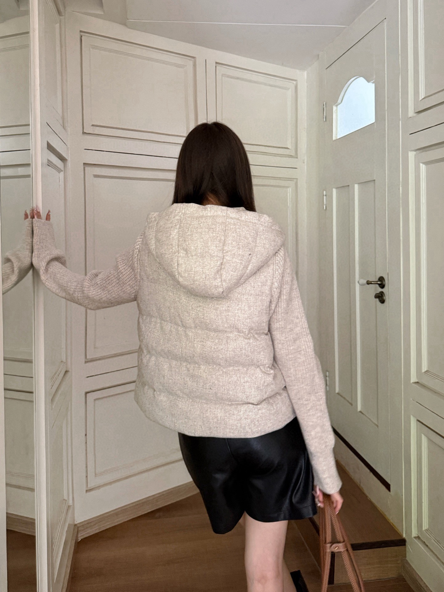 Brun 26fw knit contaract hooded down jacket