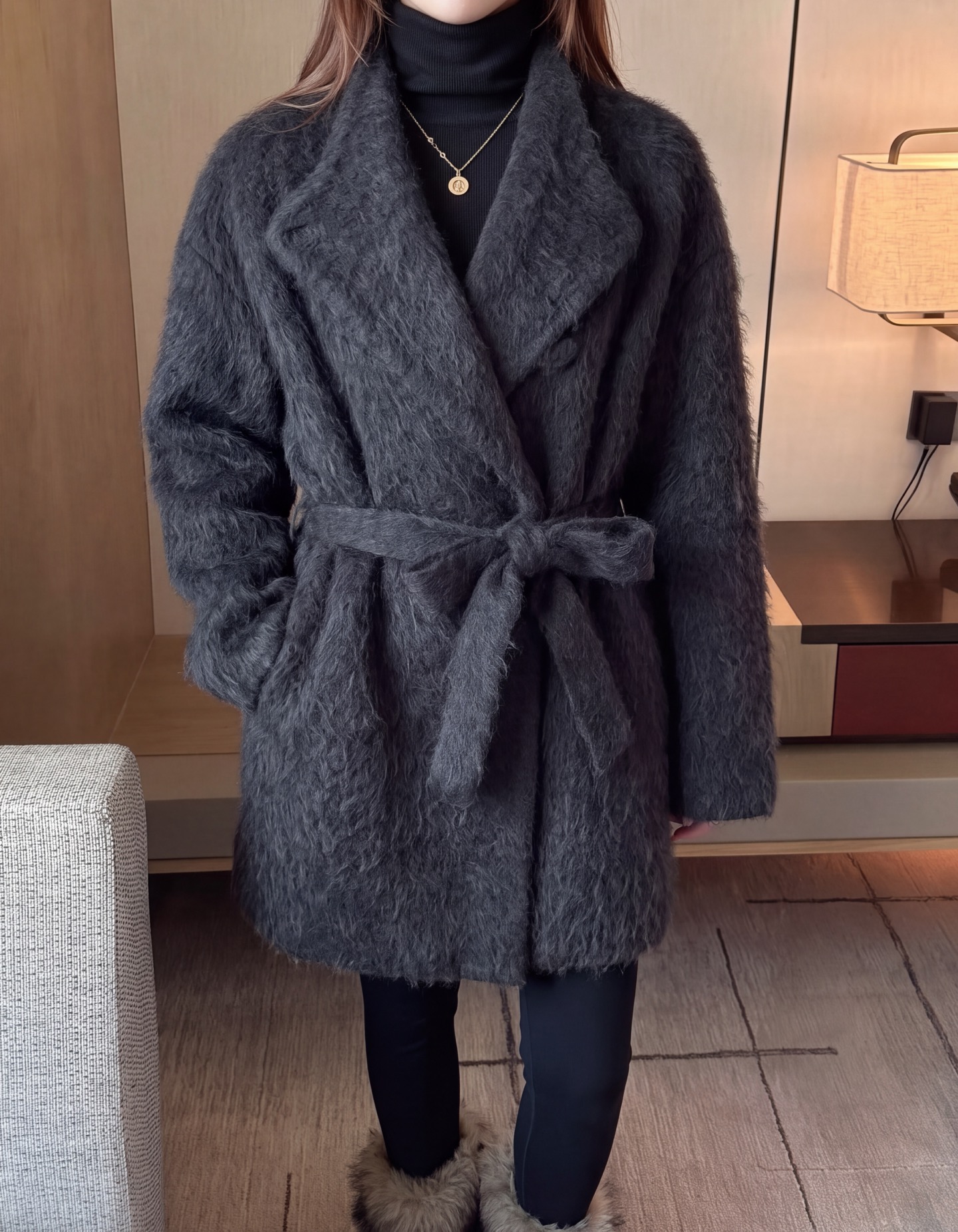 Max 26fw woolen belted jacket