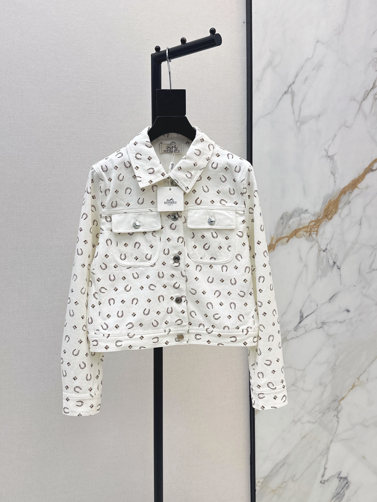Her 26fw print jacket