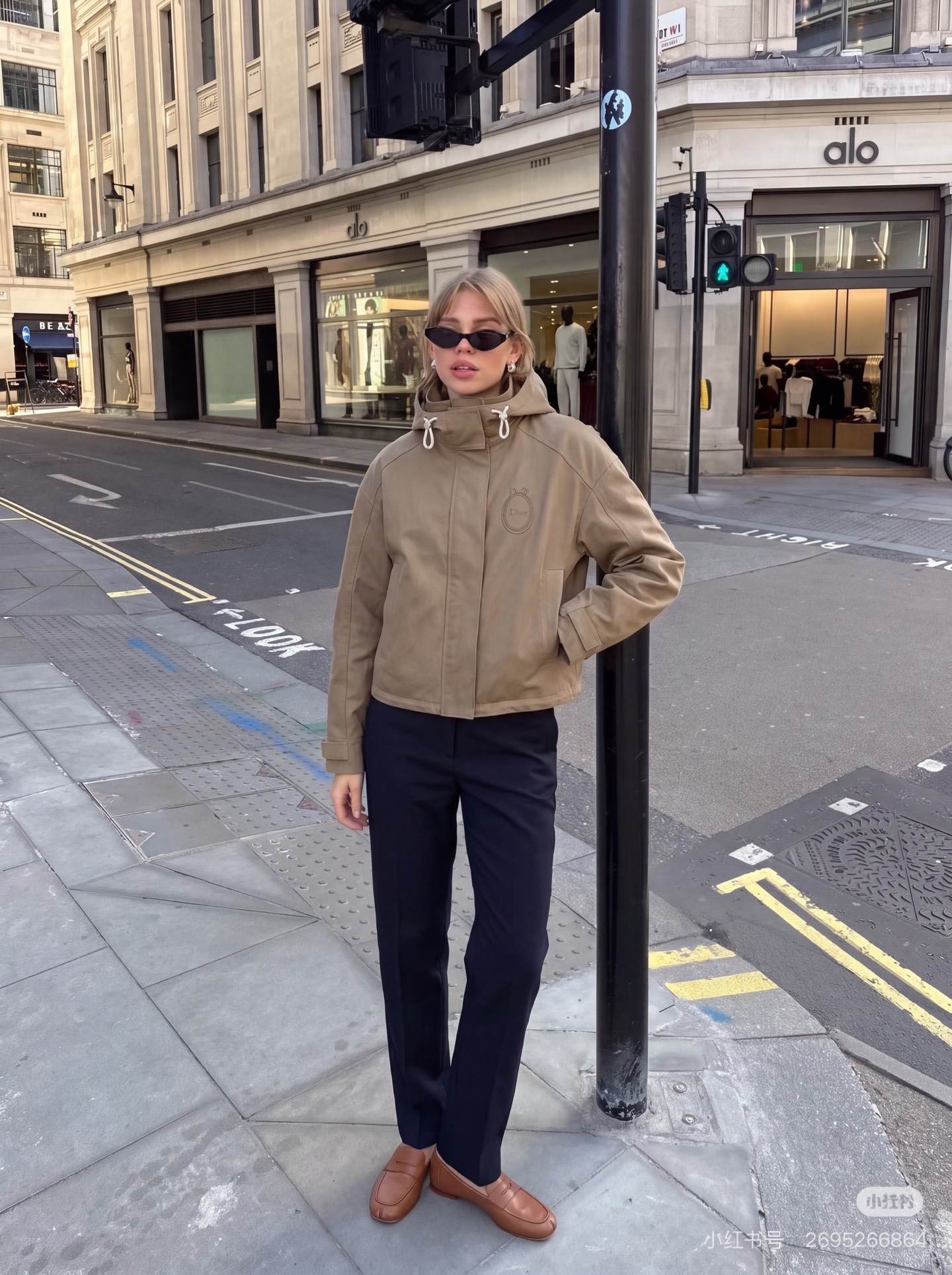 CD26fw hooded jacket