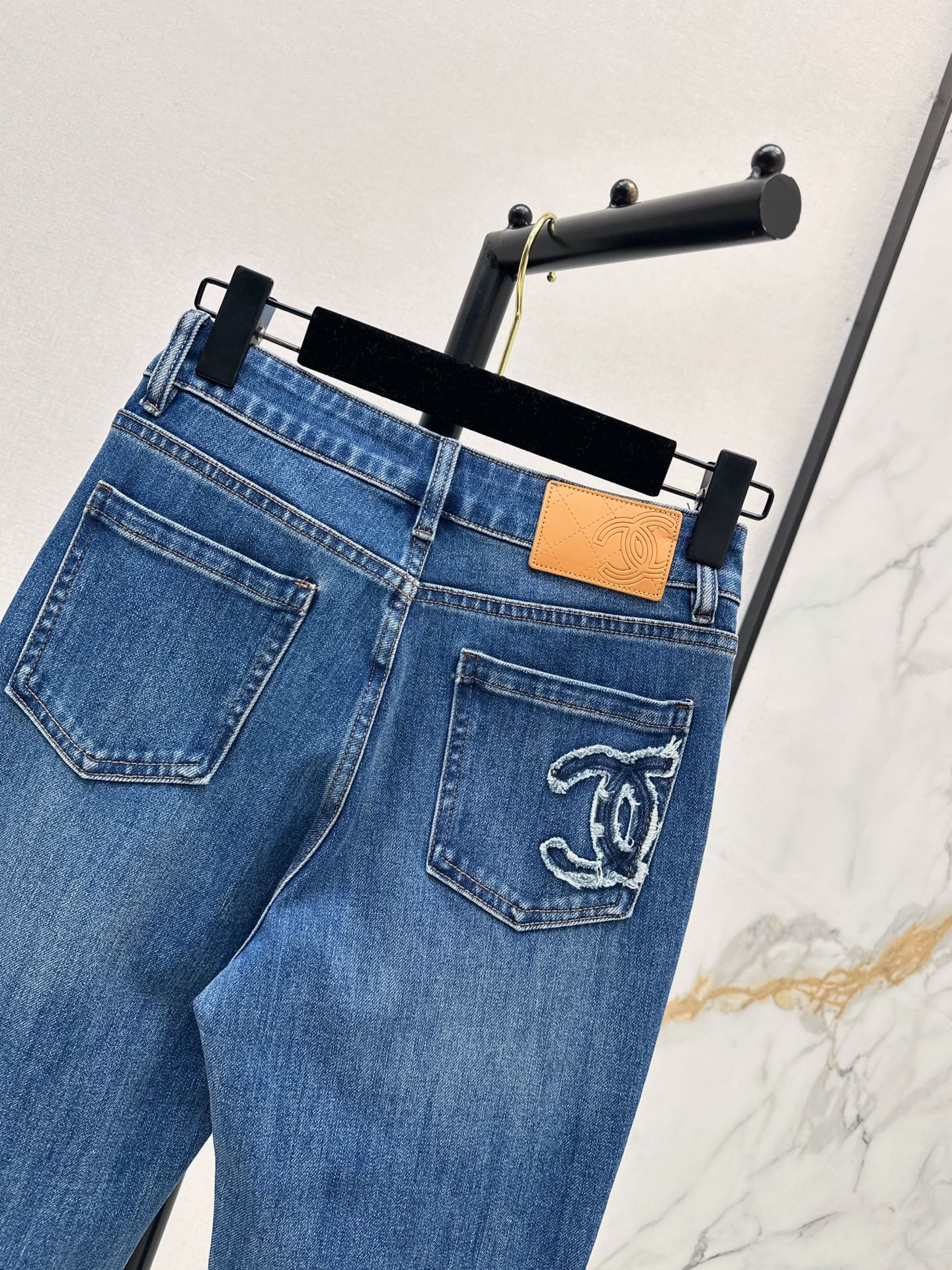 Chan 26fw slim-fit jeans