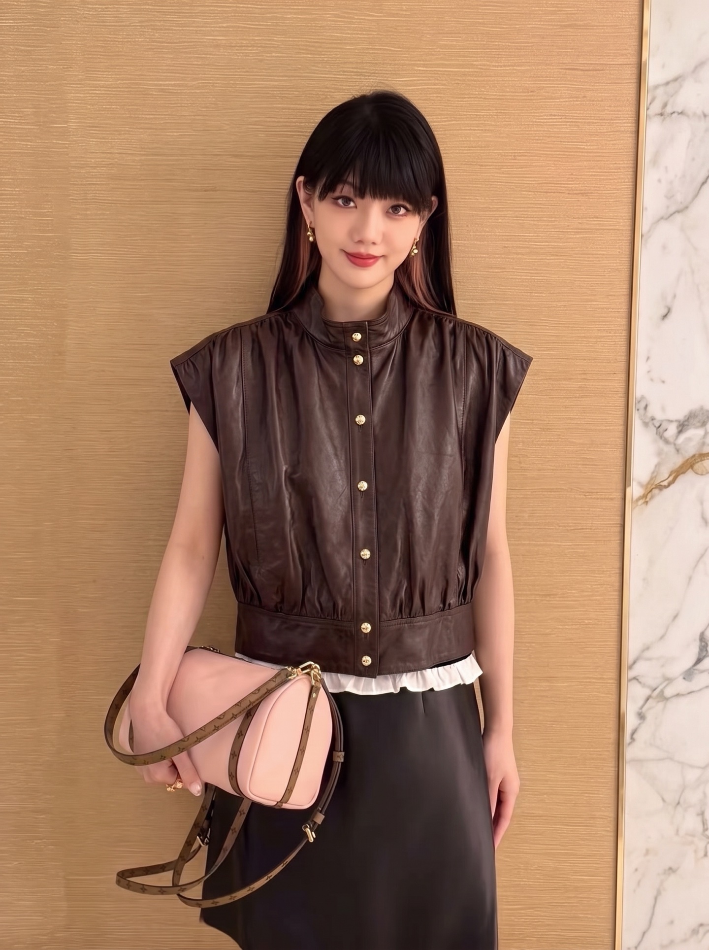 Loui 26fw leather vest jacket