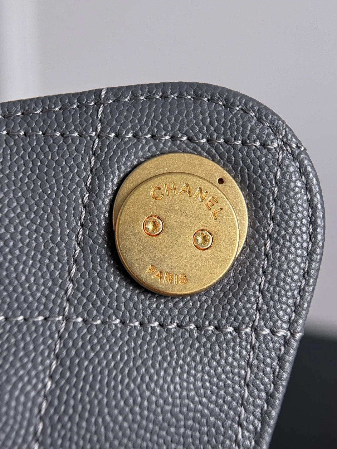 Chan 25A hobo bags