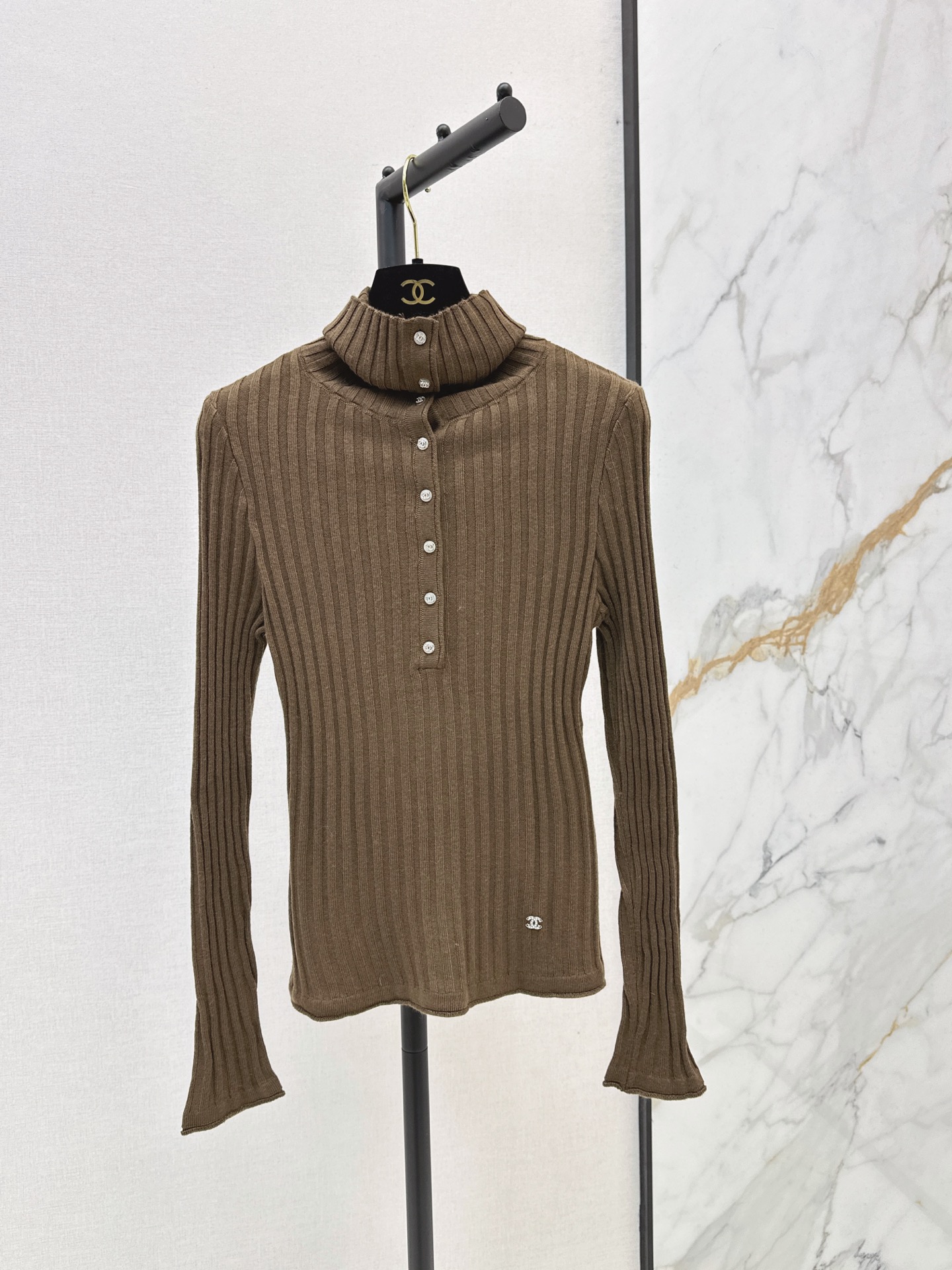Chan 26fw slim-fit stand collar knitwear
