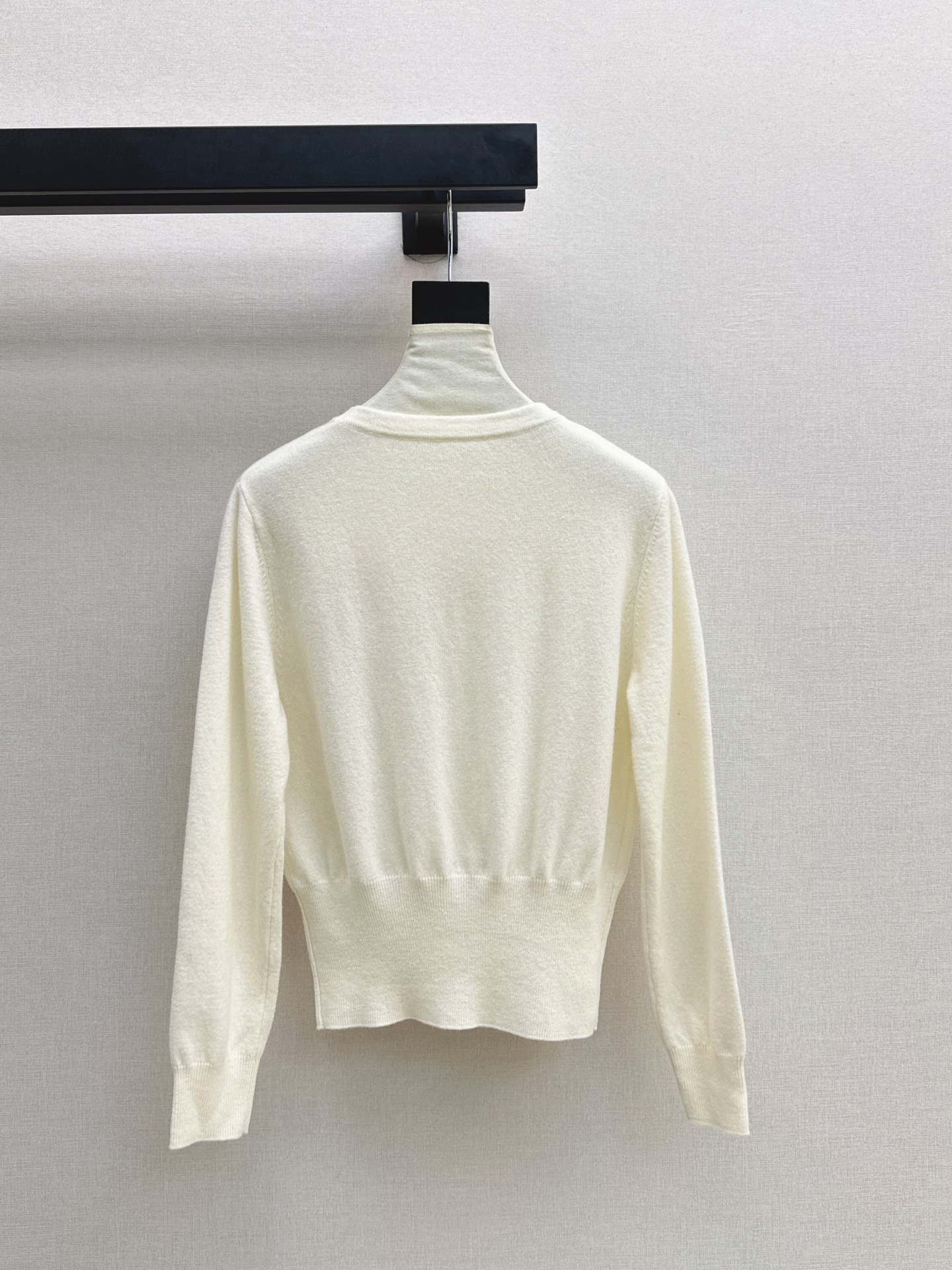Chan 26fw 3d bow sweater