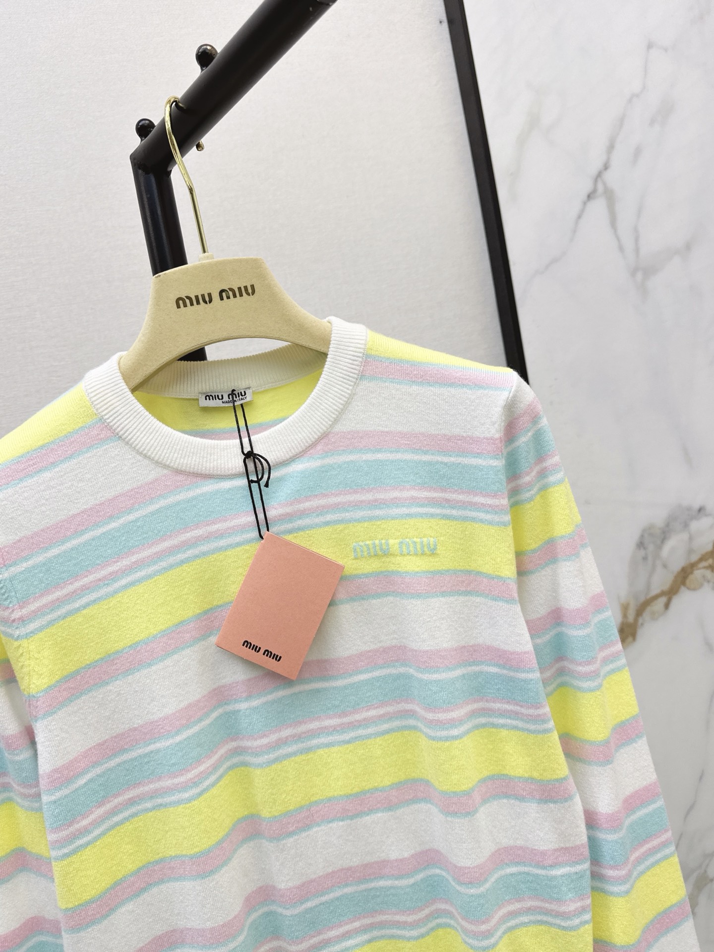 Miu 26fw stripe sweater