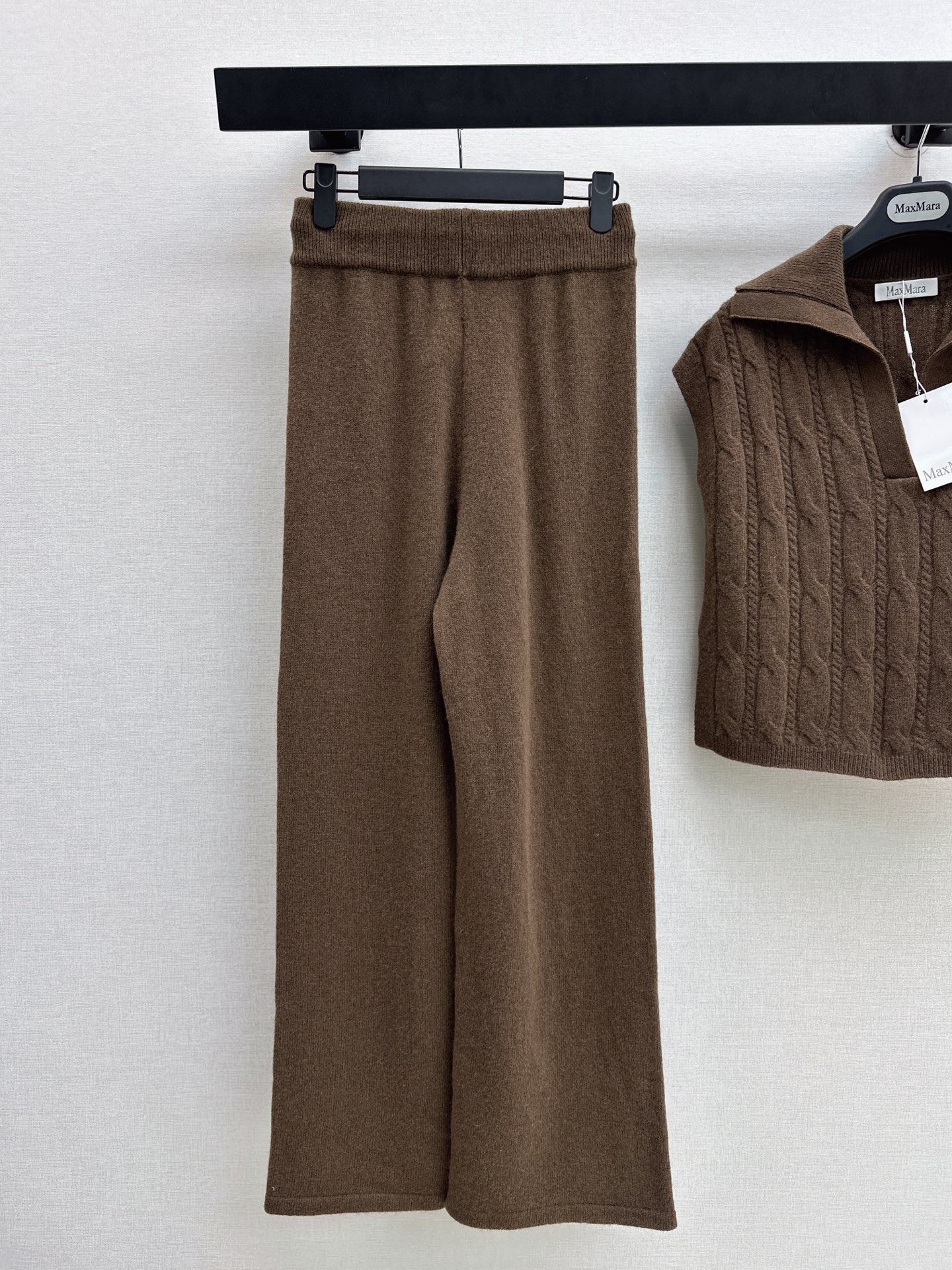 Max 26fw wool vest pants sets