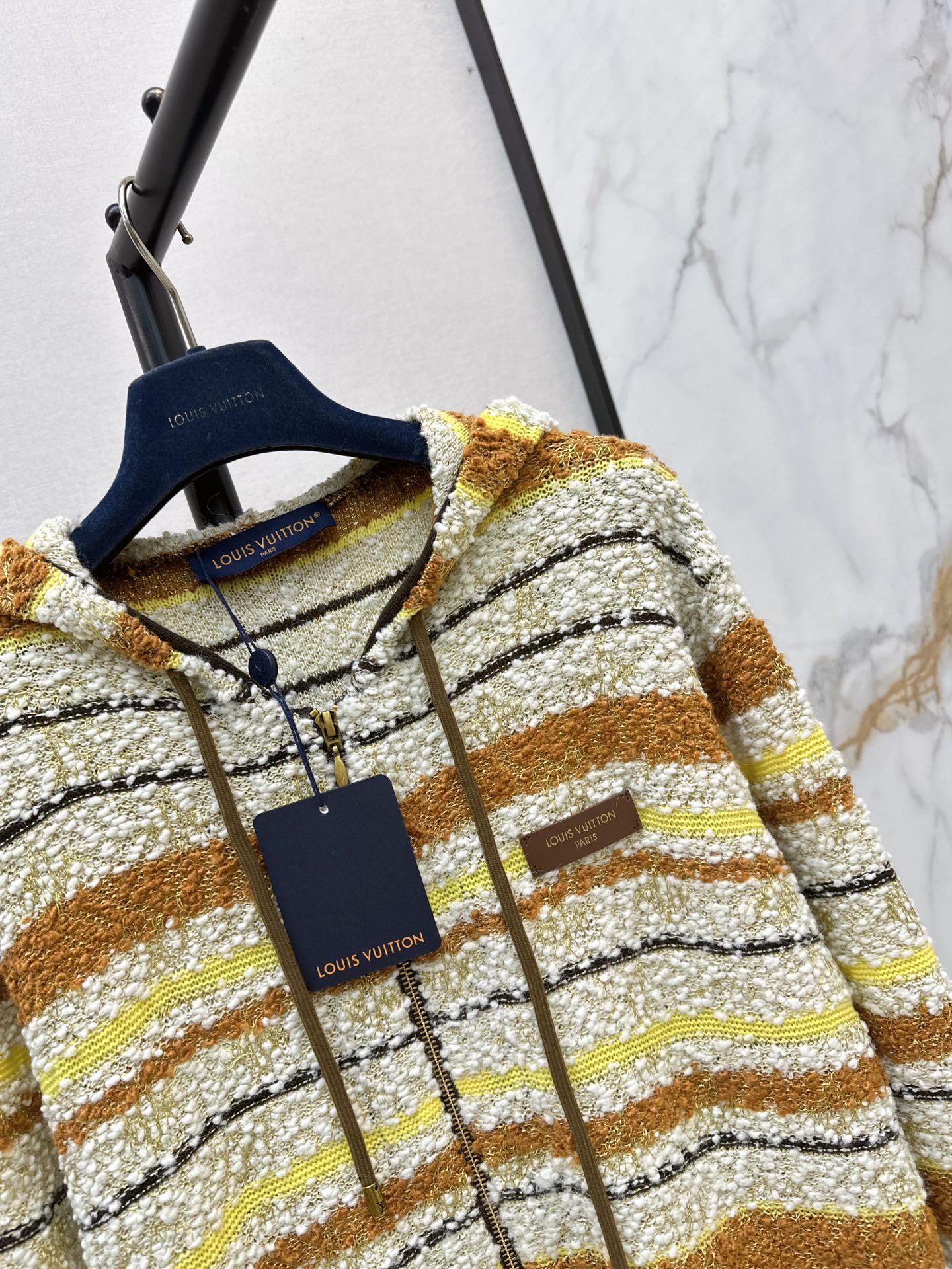Loui 26fw stripe jacquard knit sweater
