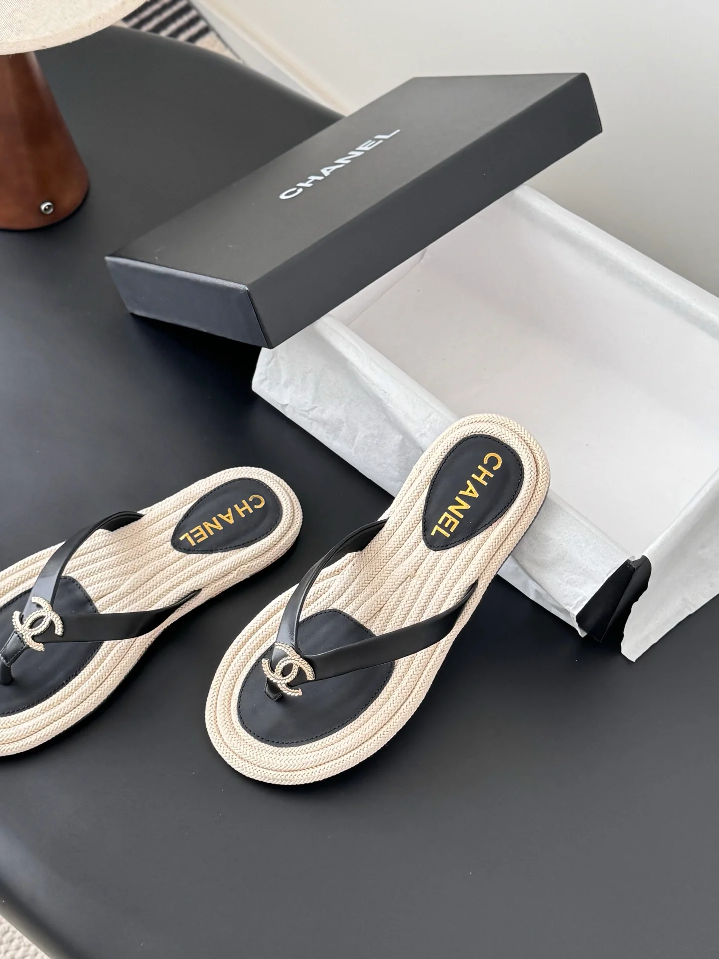 Chan 25K flip-flops