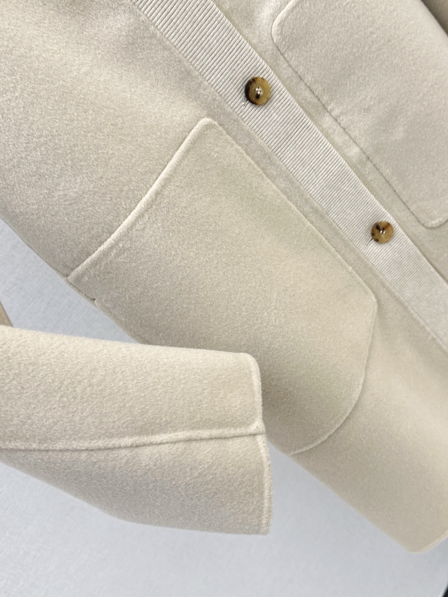 Her 26fw woolen oveercoats