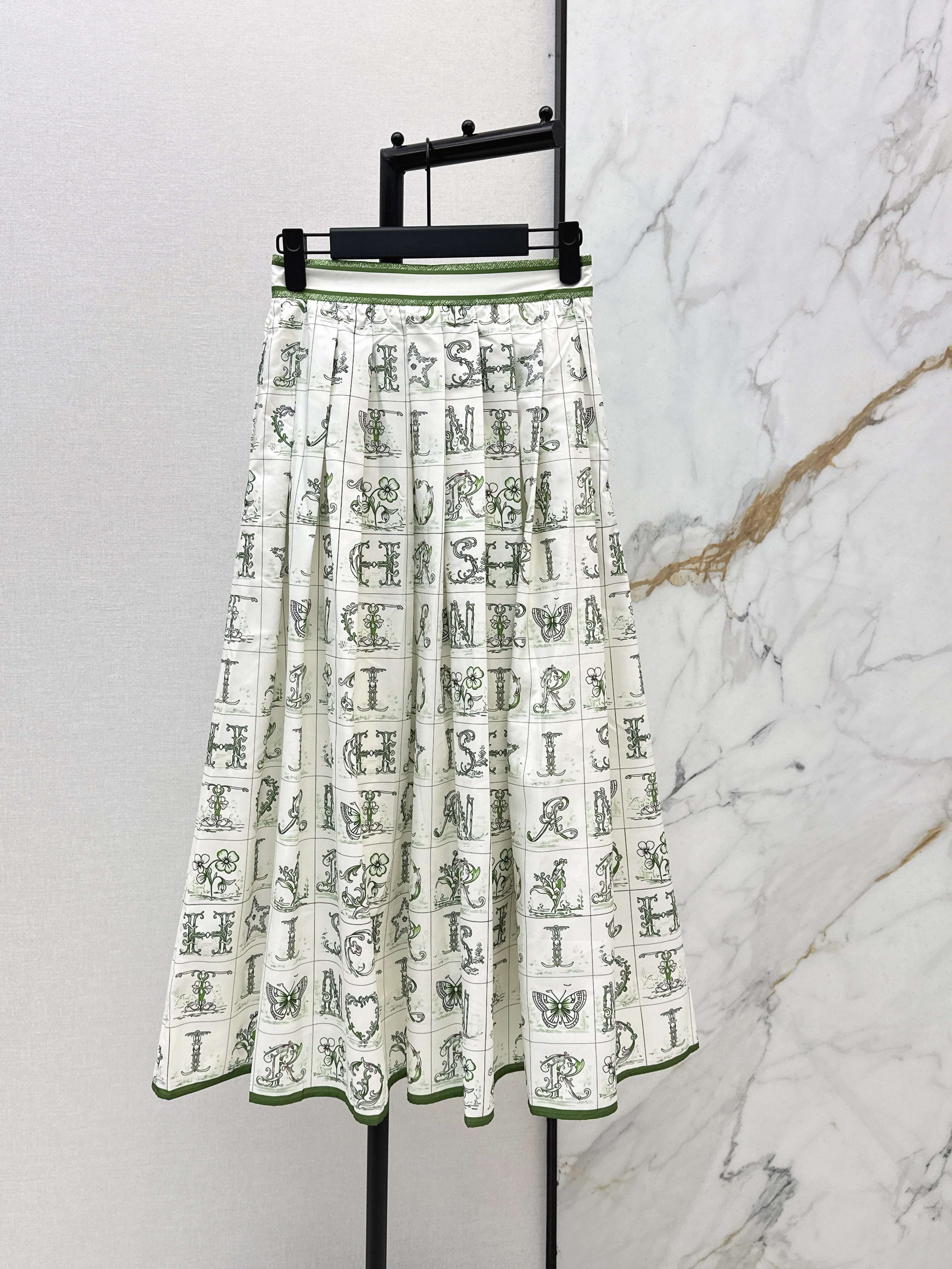 CD 26ss print skirt