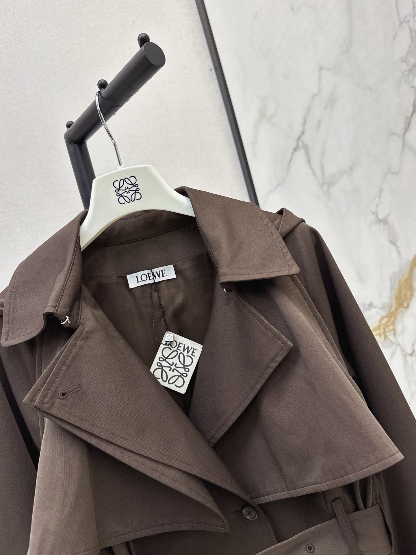 Loe 26fw hooded trench coats