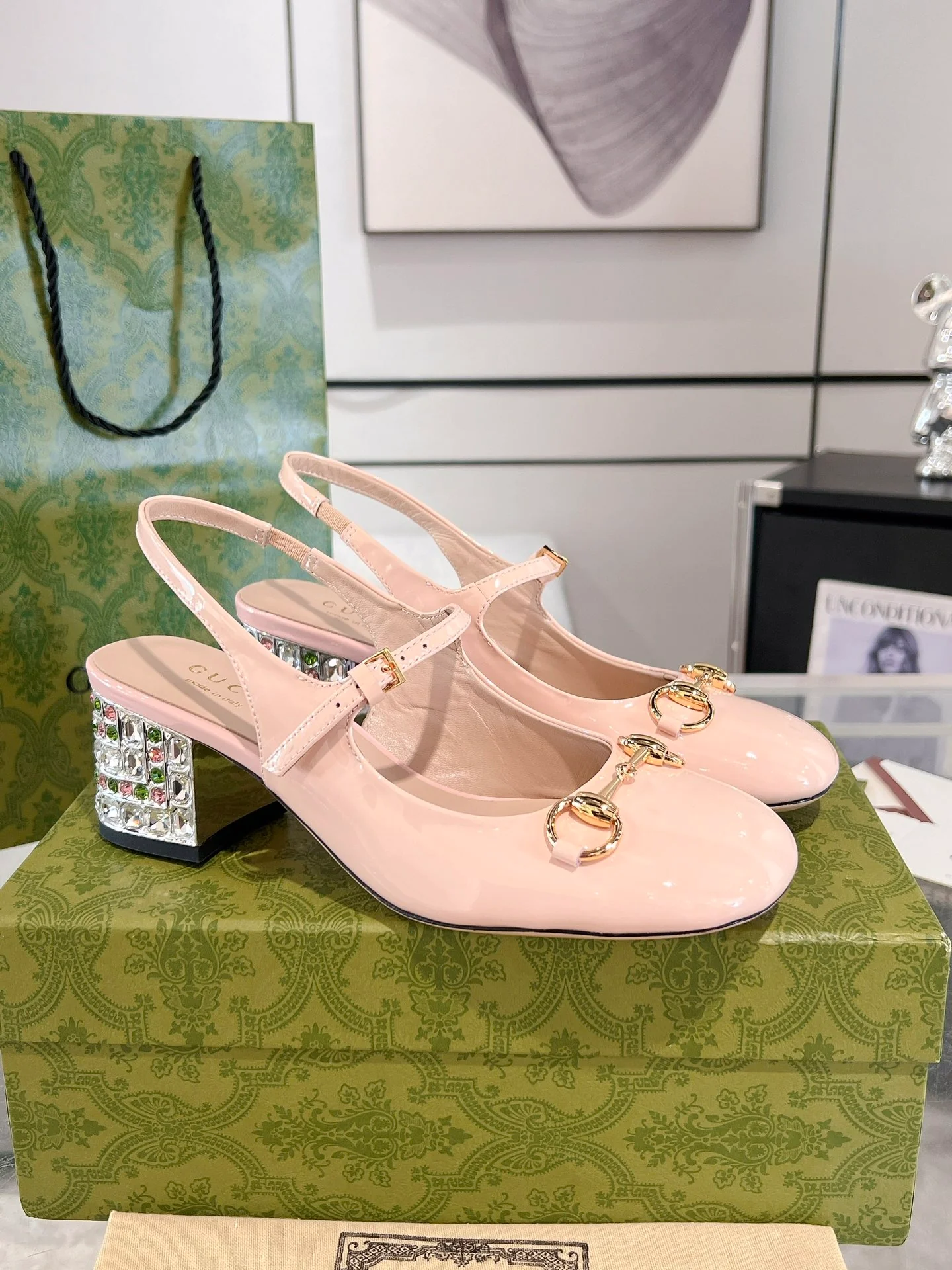 Gucc 26ss rhinestone slingback chunky heel