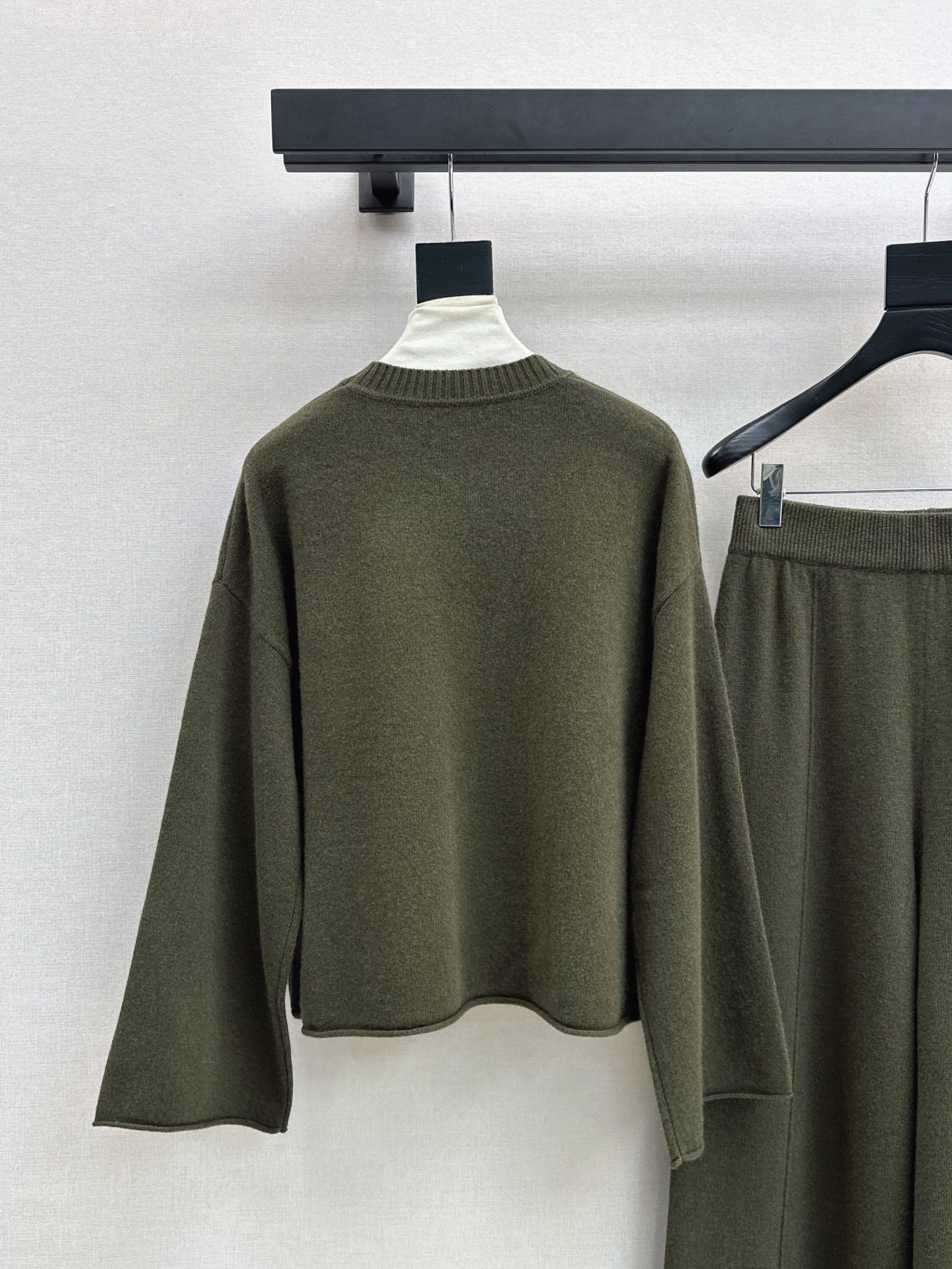 Max 26fw wool sweater pants sents