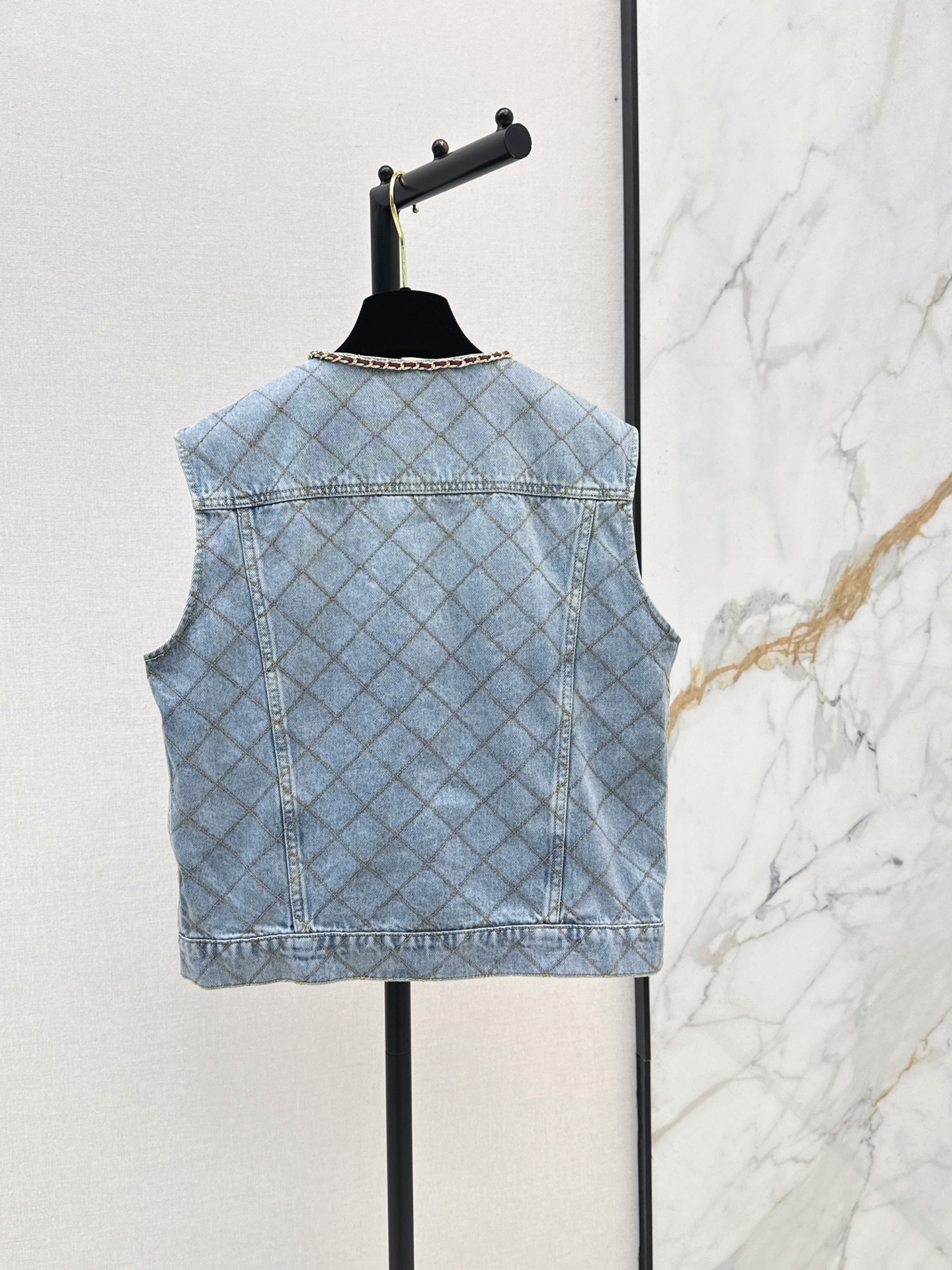 Chan 26fw cropped vest jacket
