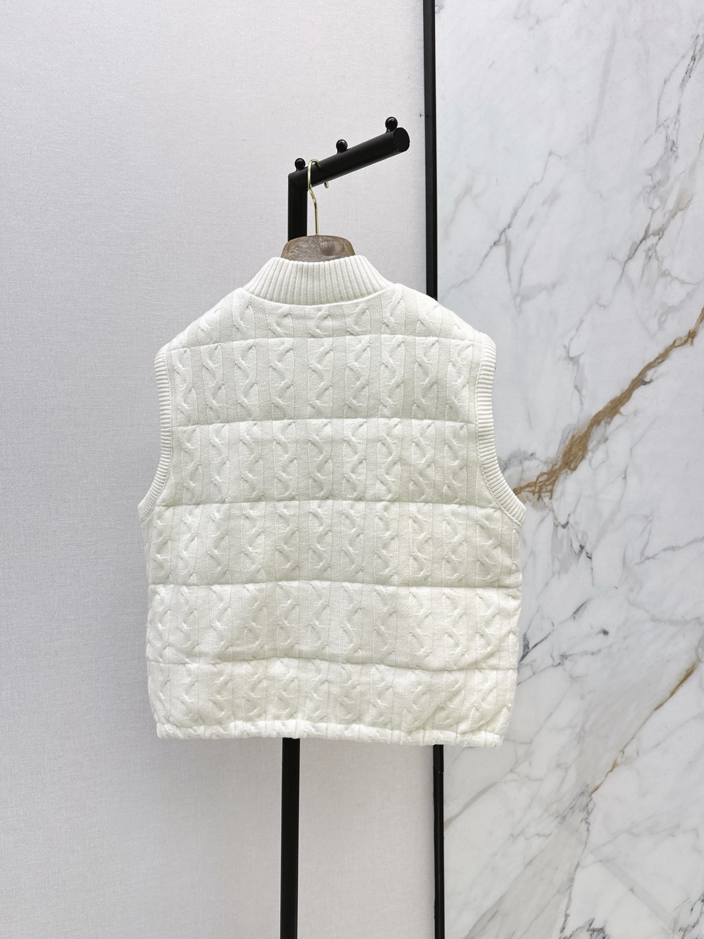 Brun 26fw knit down vest