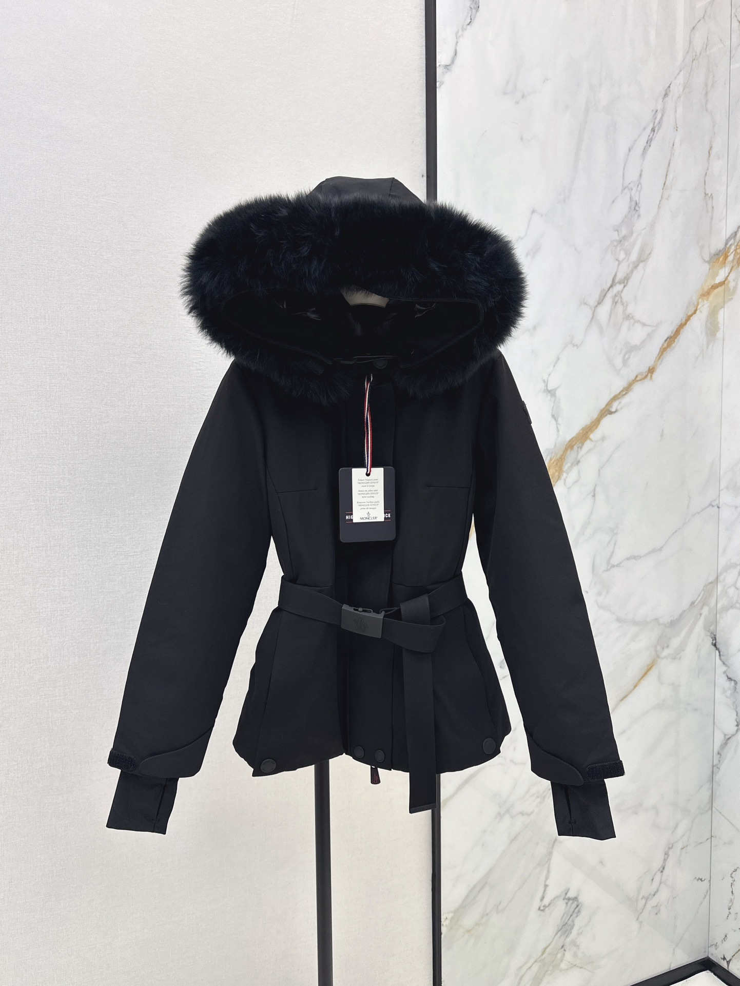 Monc 26fw belted hooded ski down jacket