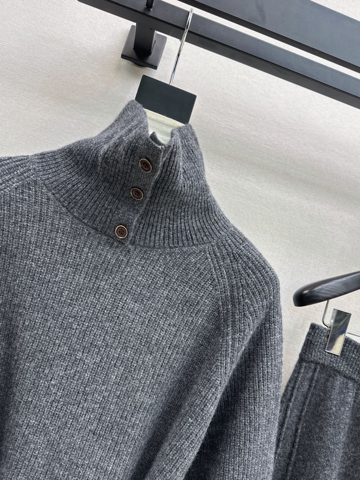 Her 26fw wool sweater pants sets