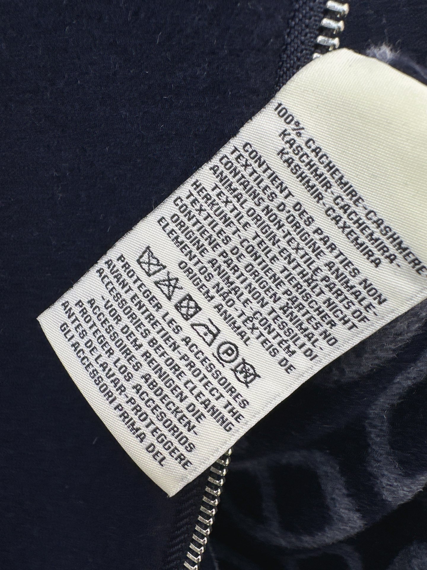 Her 26fw drawstring hooded overcoats