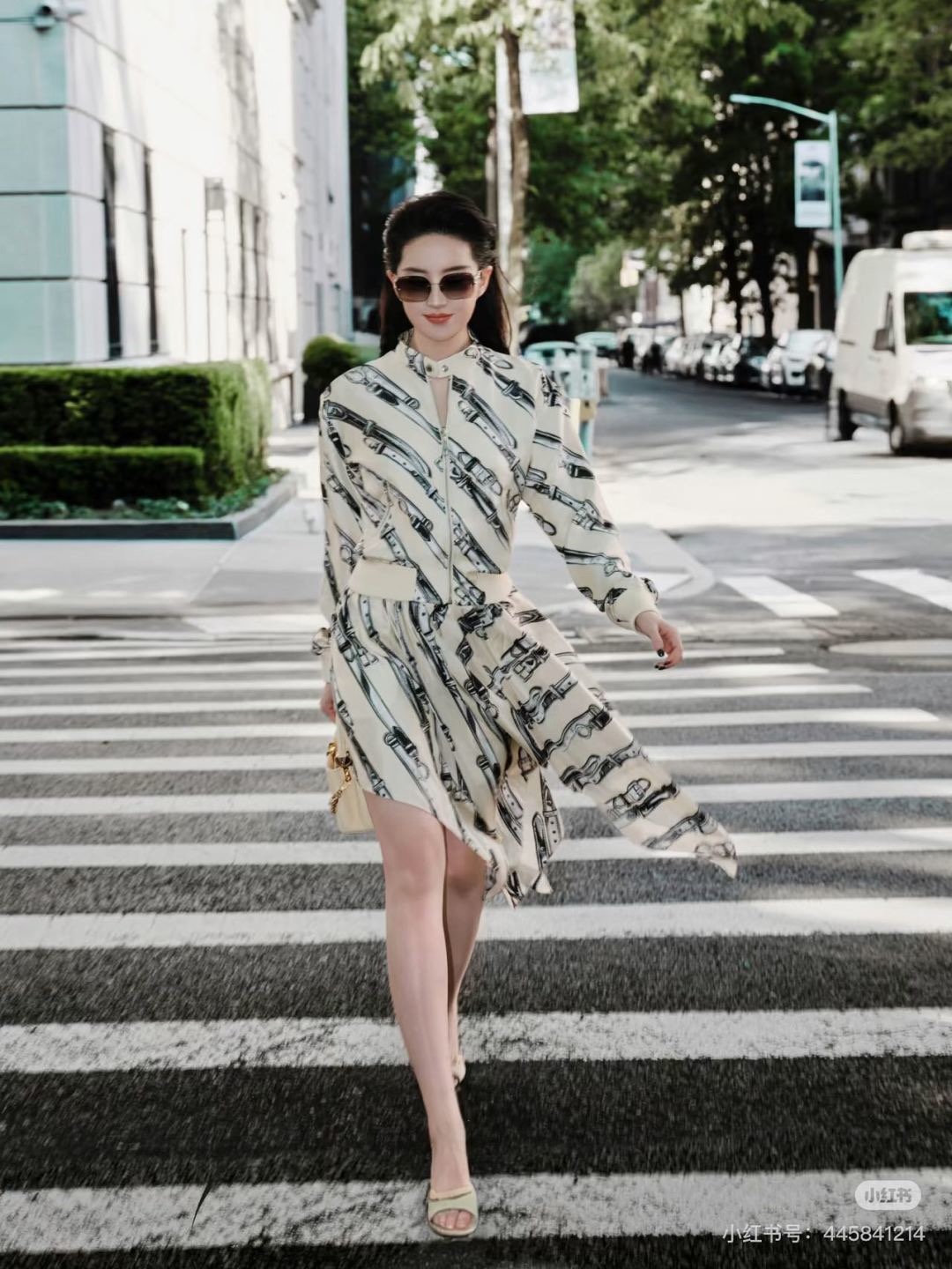 Loui 26ss asymmetrical skirt