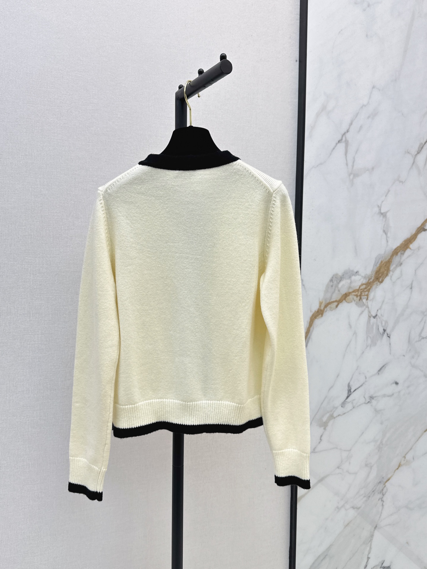 Chan 26fw cashmere knit cardigan