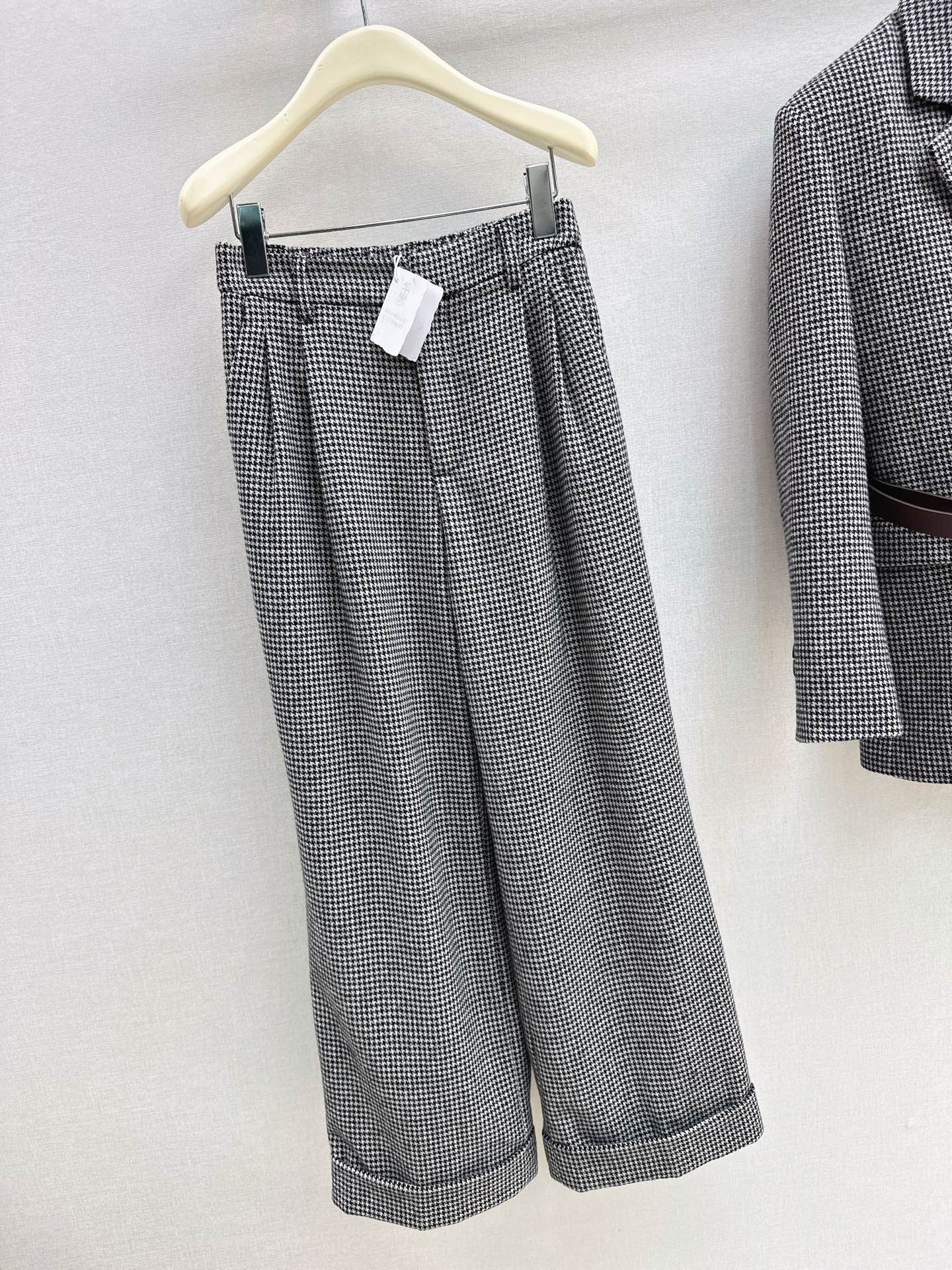 Brun 26fw suit pants