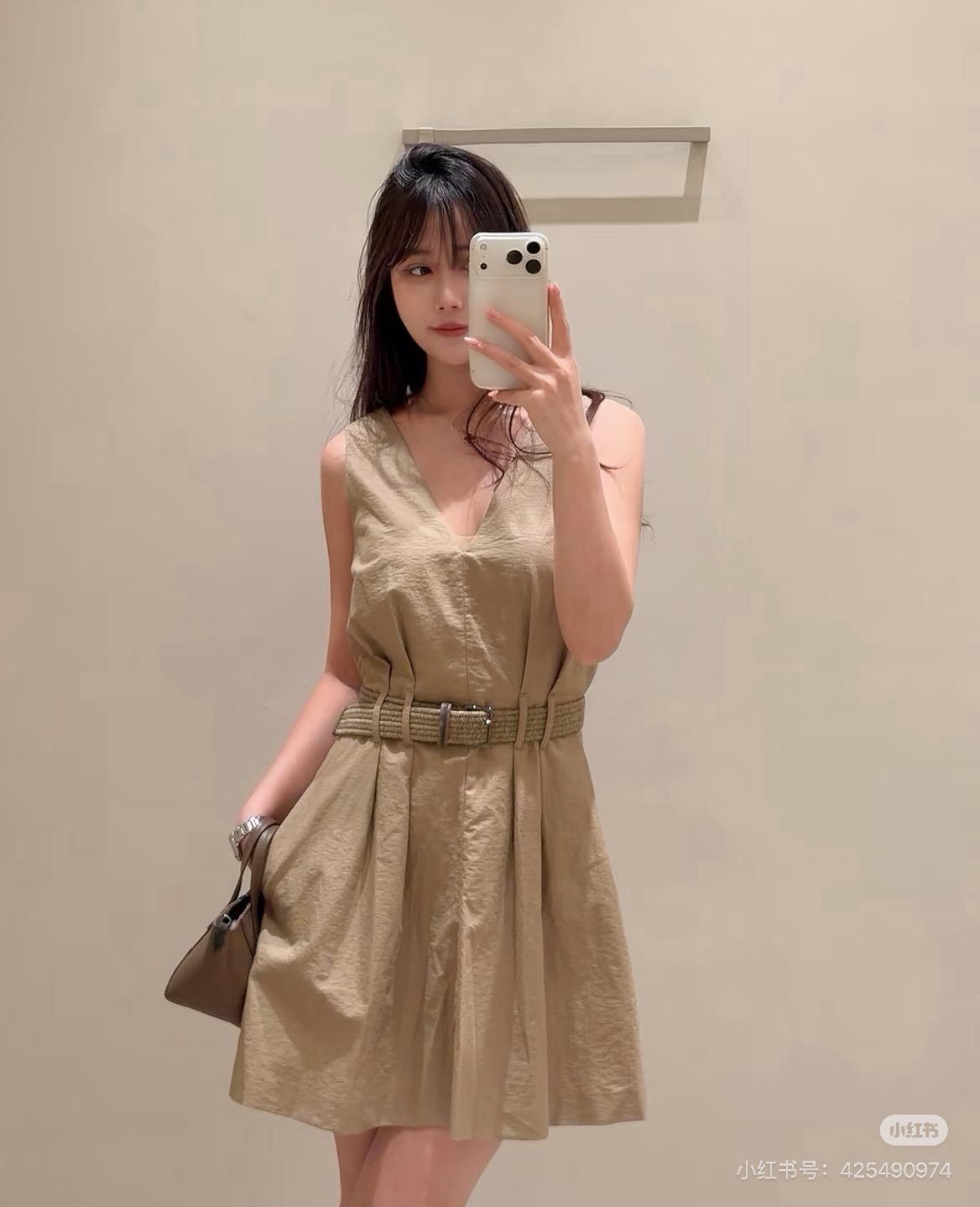 Brun 26ss sleeveless belted dress