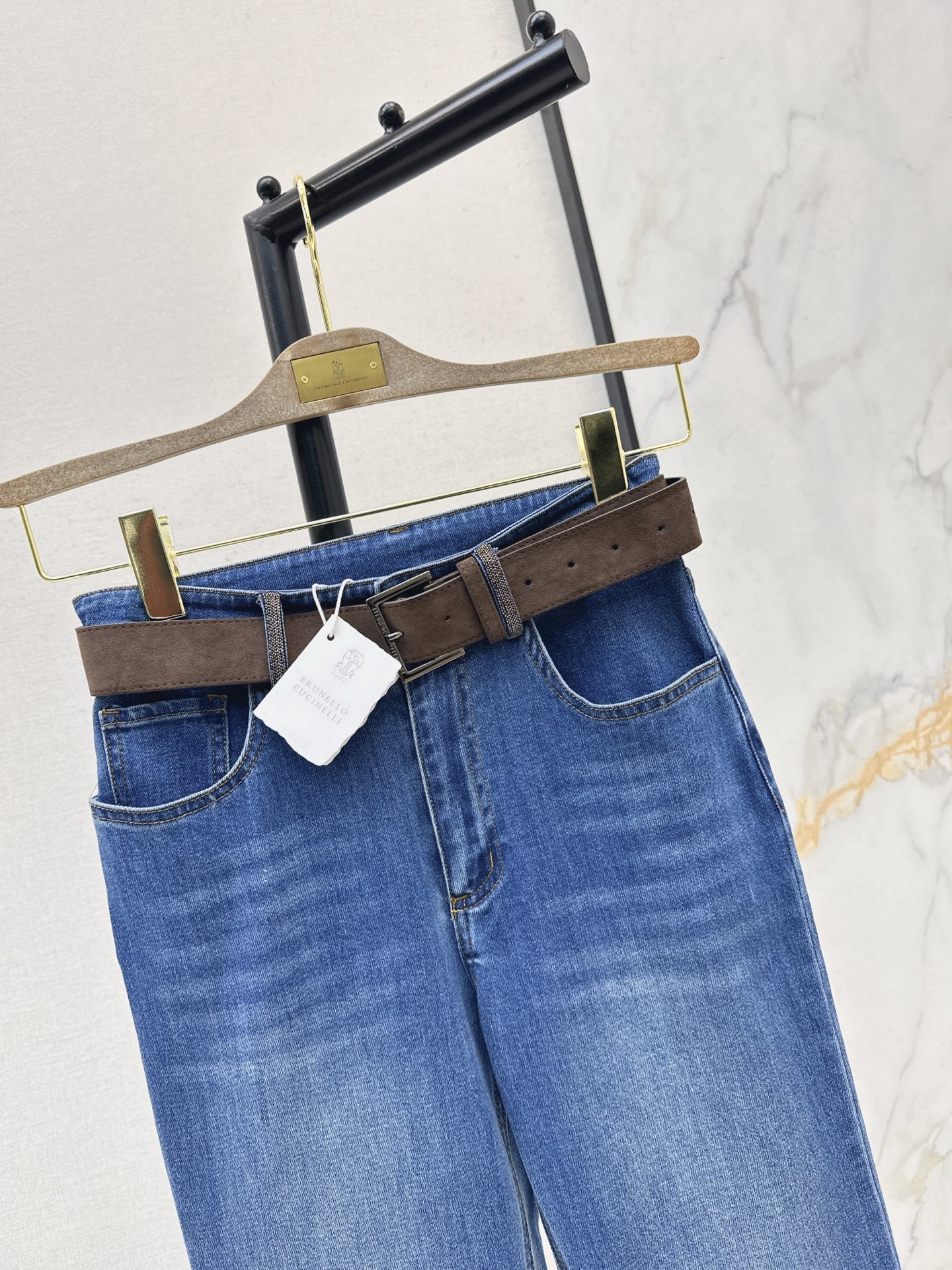 Brun 26fw belted flared jeans
