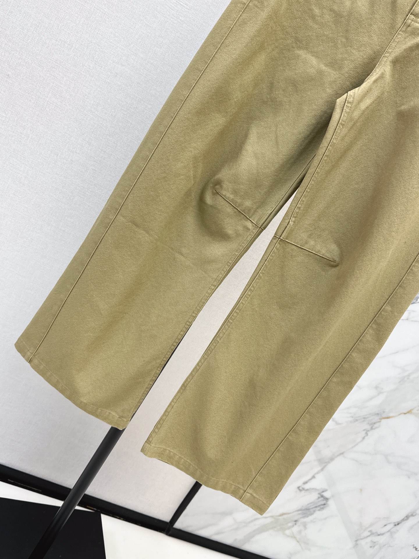 Loe 26fw straight-leg pants