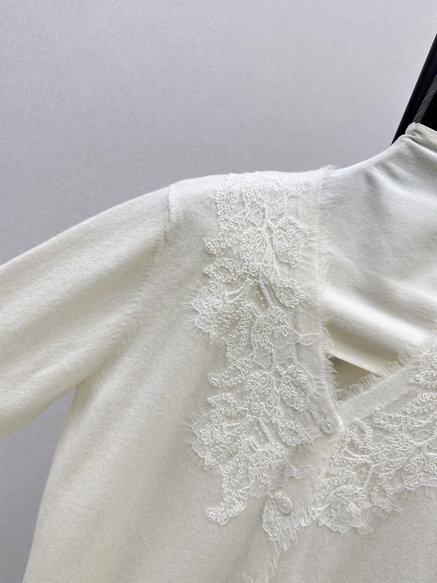 ES 26fw knit cardigan