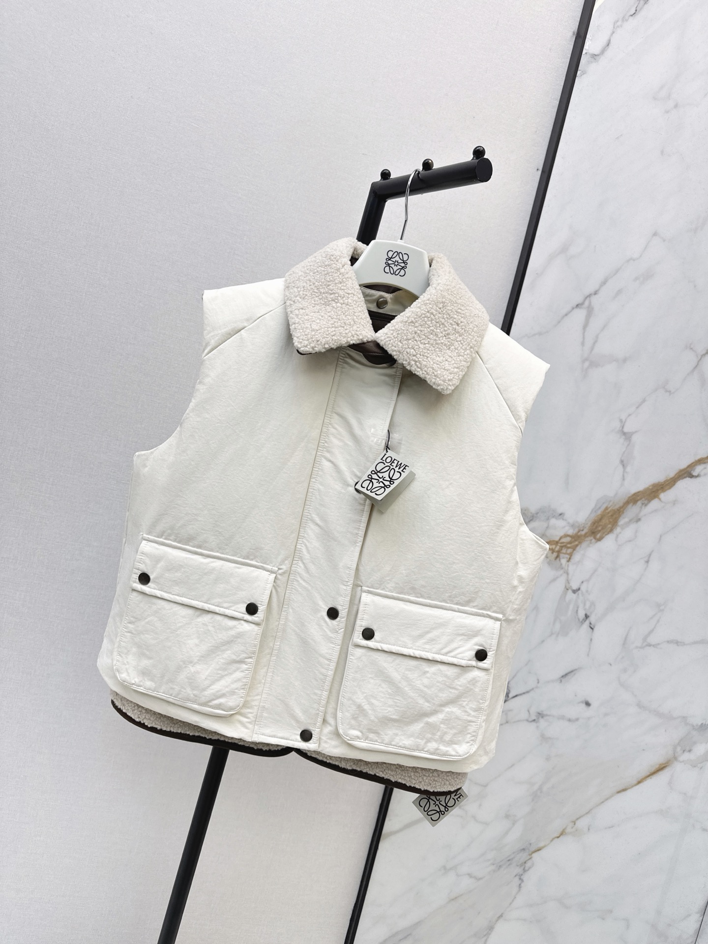 Loe 26fw tweed-fleece down vest
