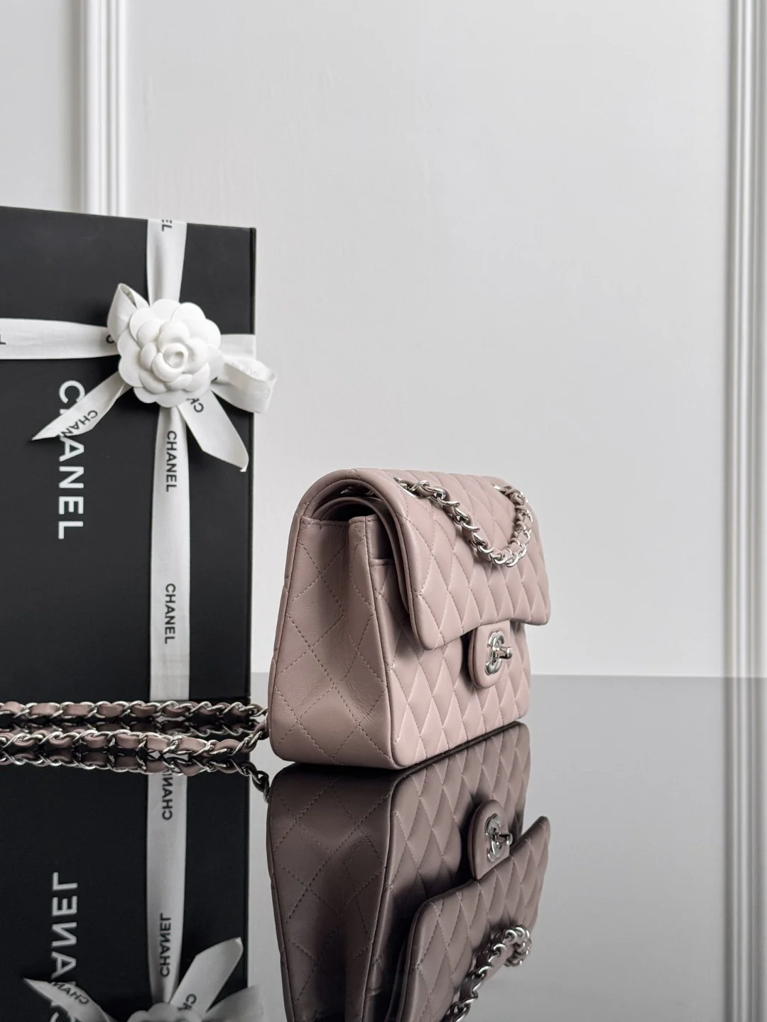 Chan cf23 chain shoulder bag