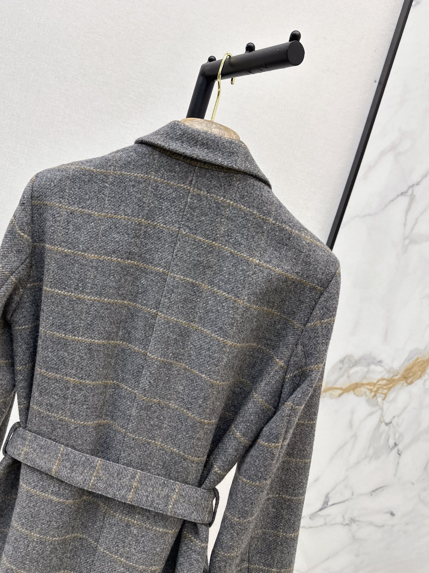 Brun 26fw belted check overcoats