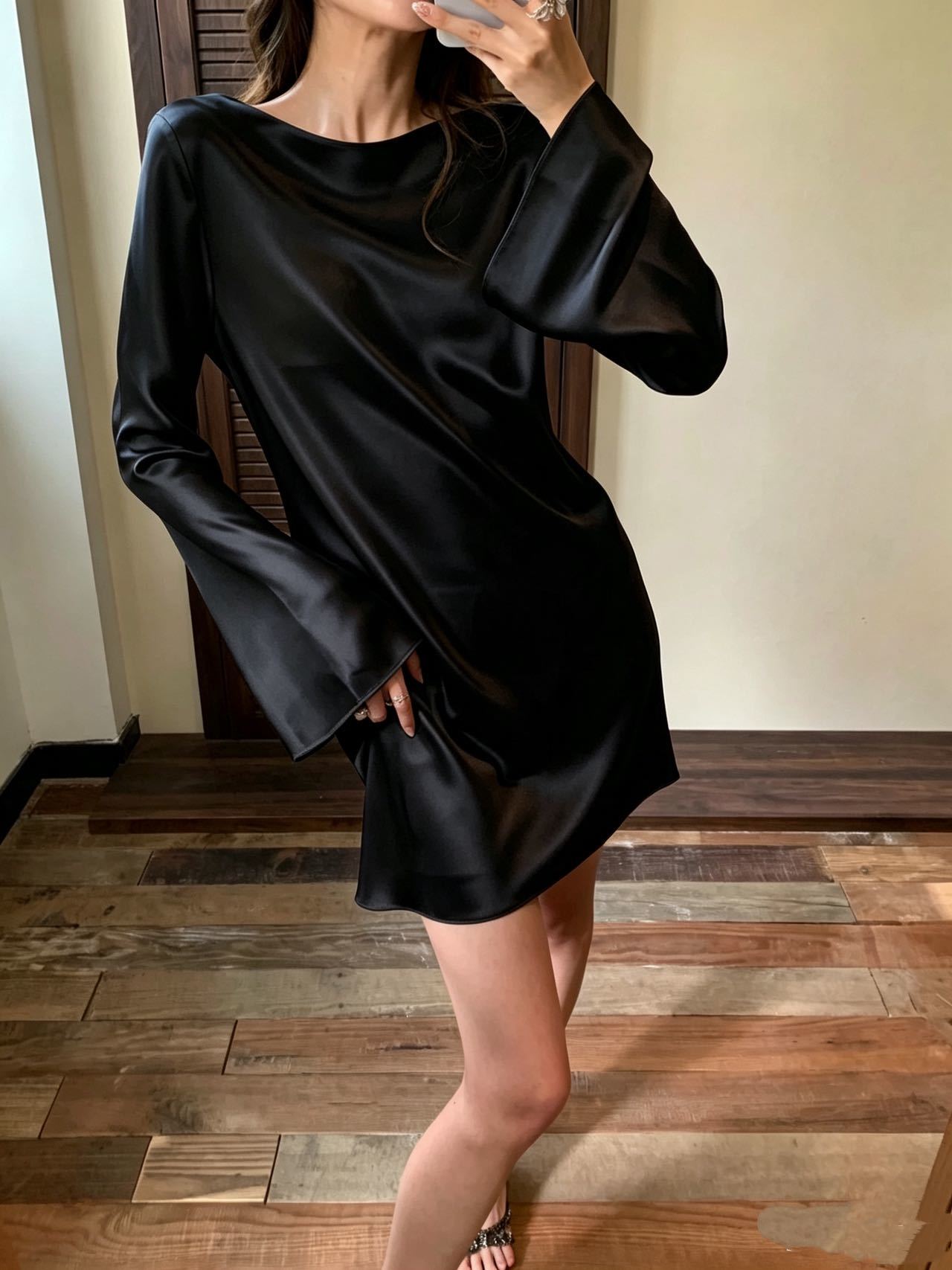 Row 26fw flare sleeve dress
