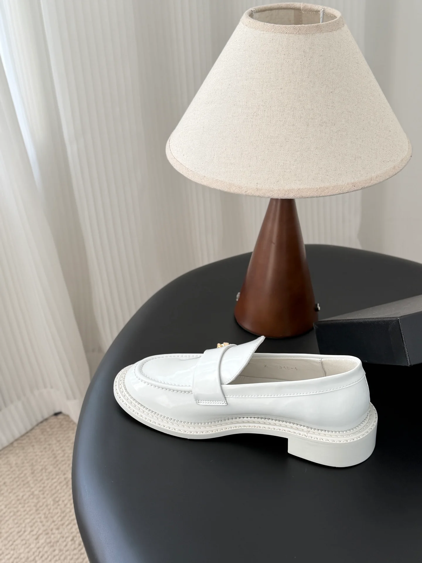 Chan 26C loafers shoes