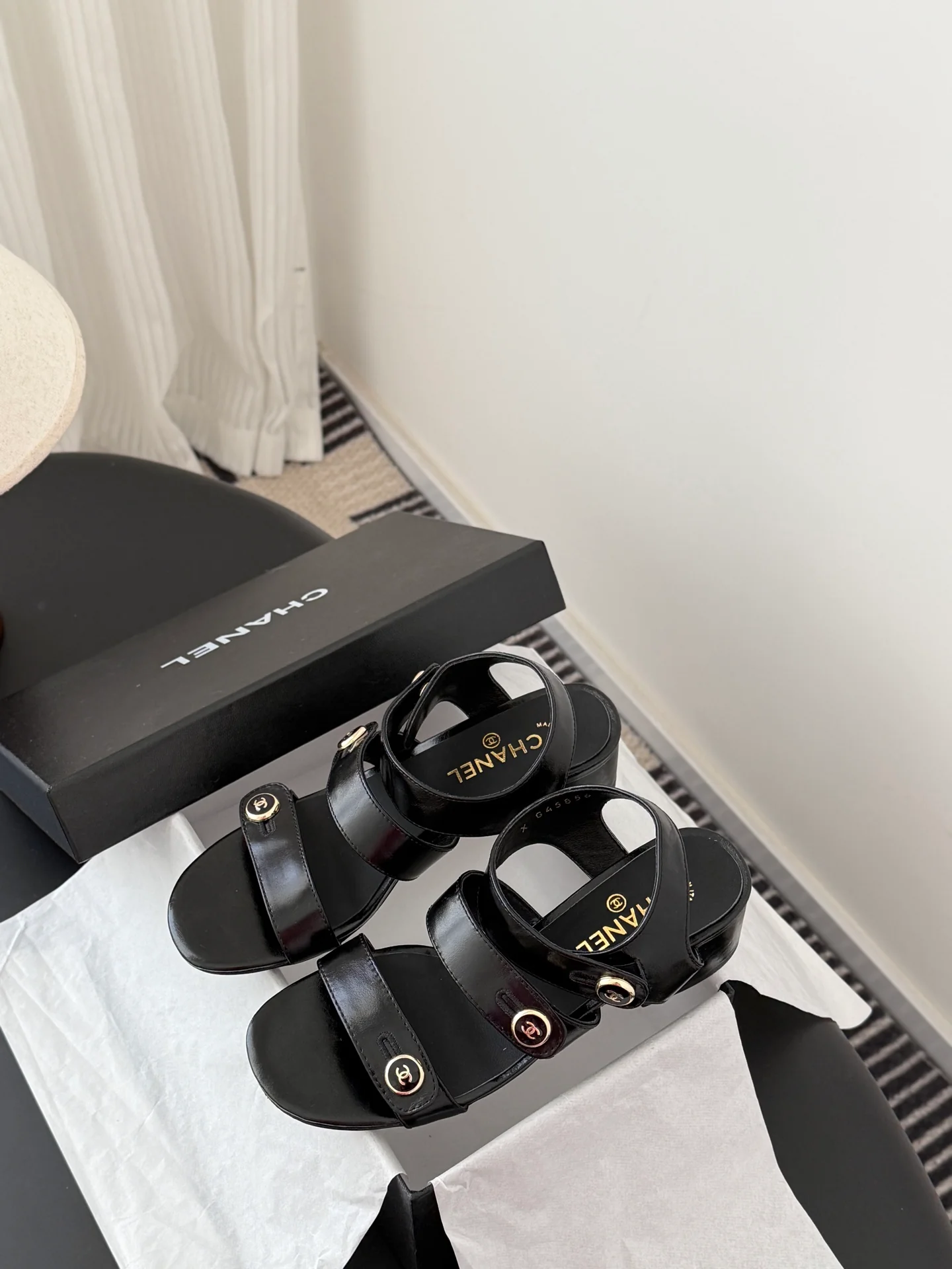 Chan 26ss sandals