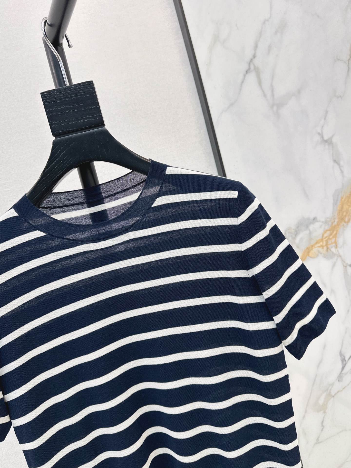 Fen 26fw stripe knit top