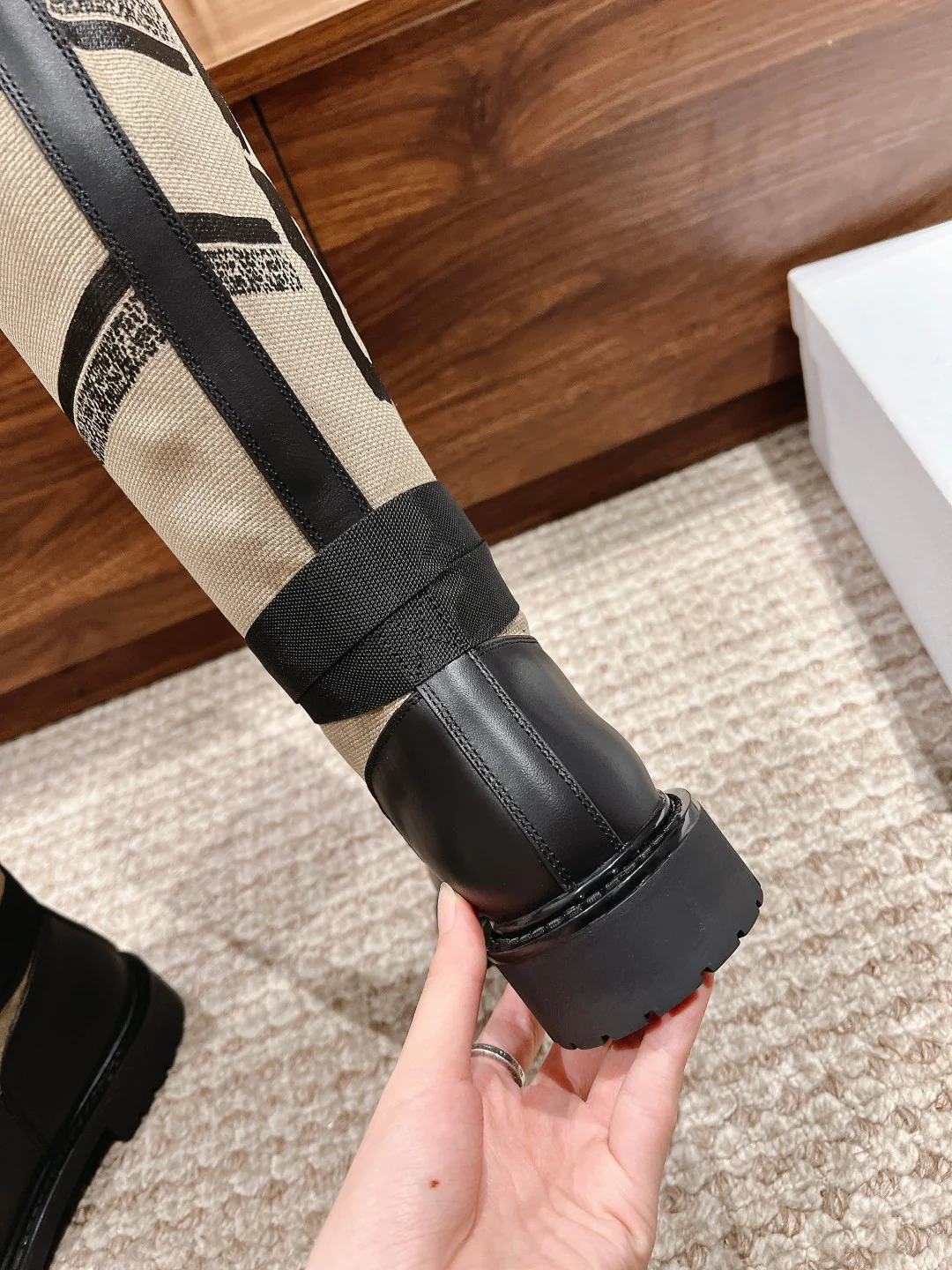 CD 25fw half boots