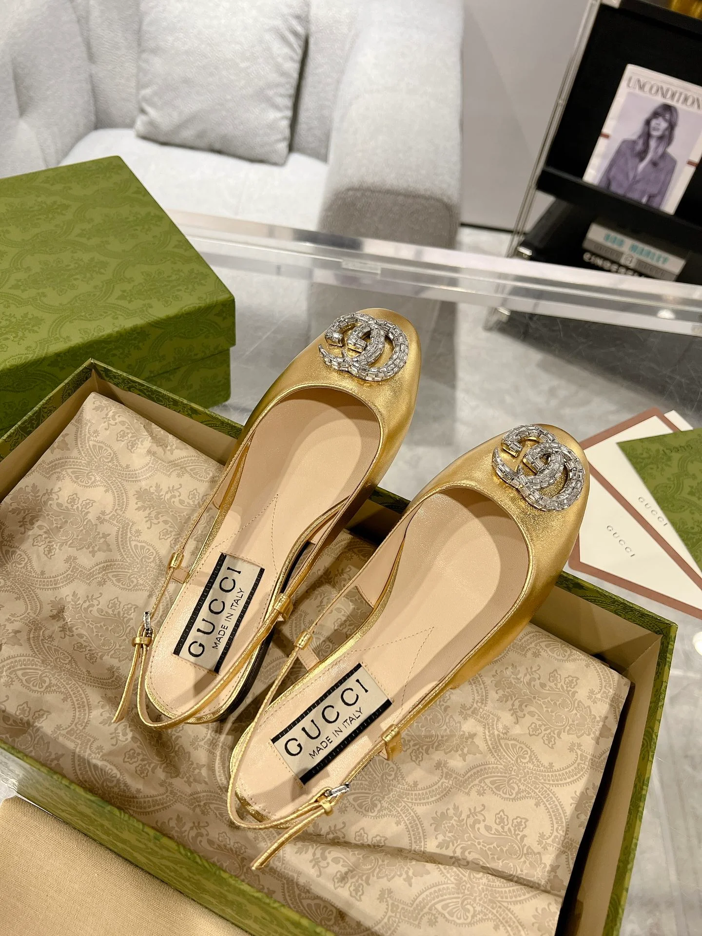Gucc 25fw slingback flats with crystal diamond bling sandals