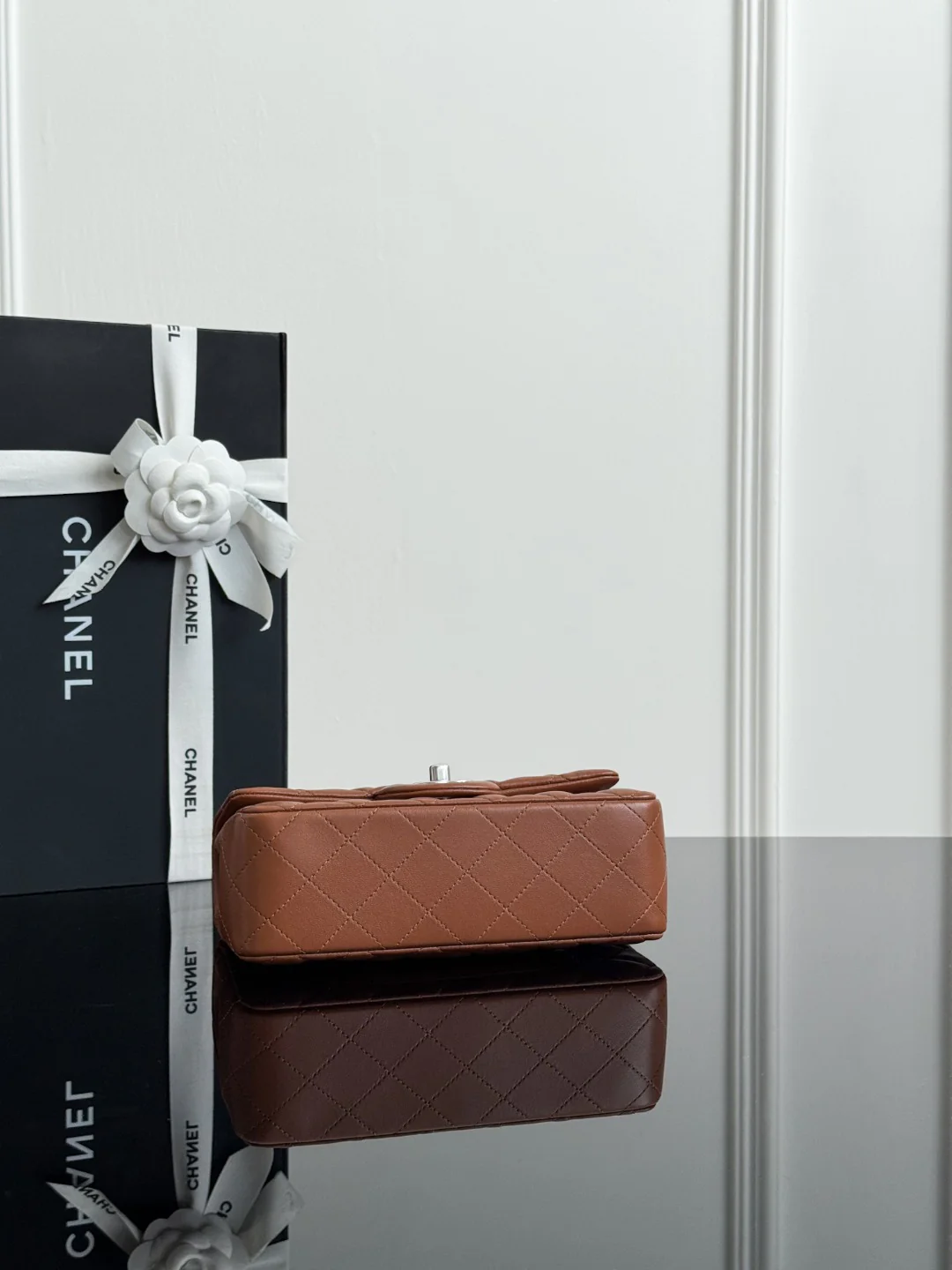 Chan cf20 chain shoulder bag