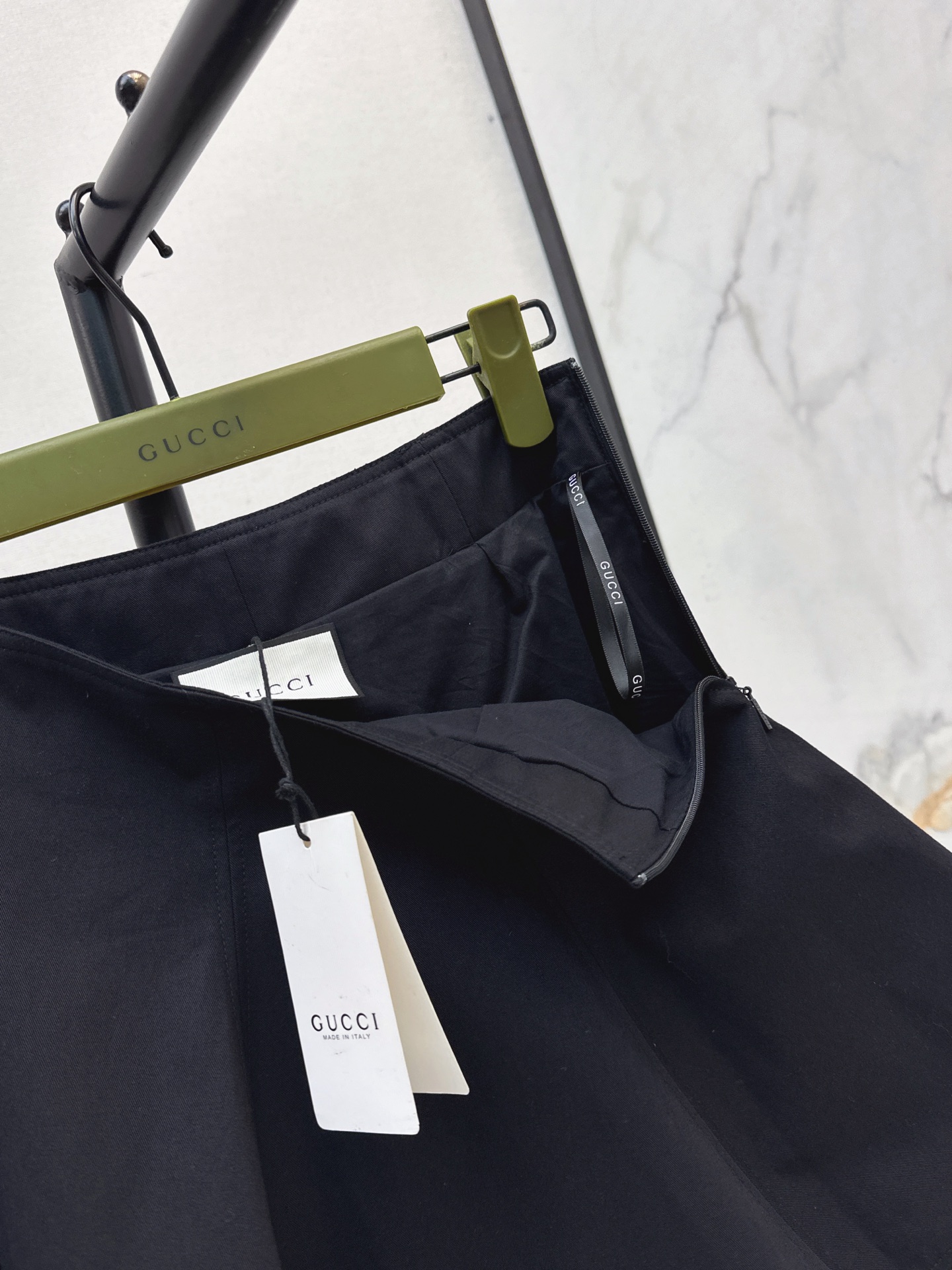 Guc 26fw pleated mini skirt
