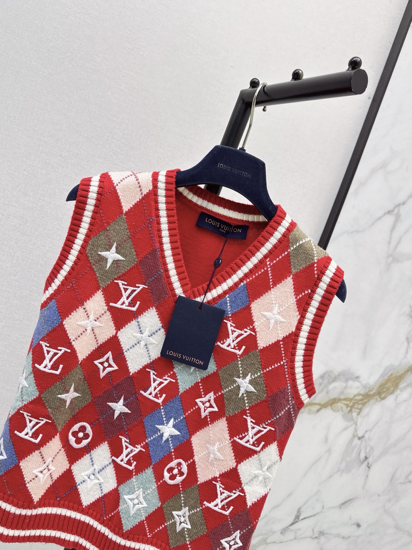 Loui 26fw jacquard knit vest