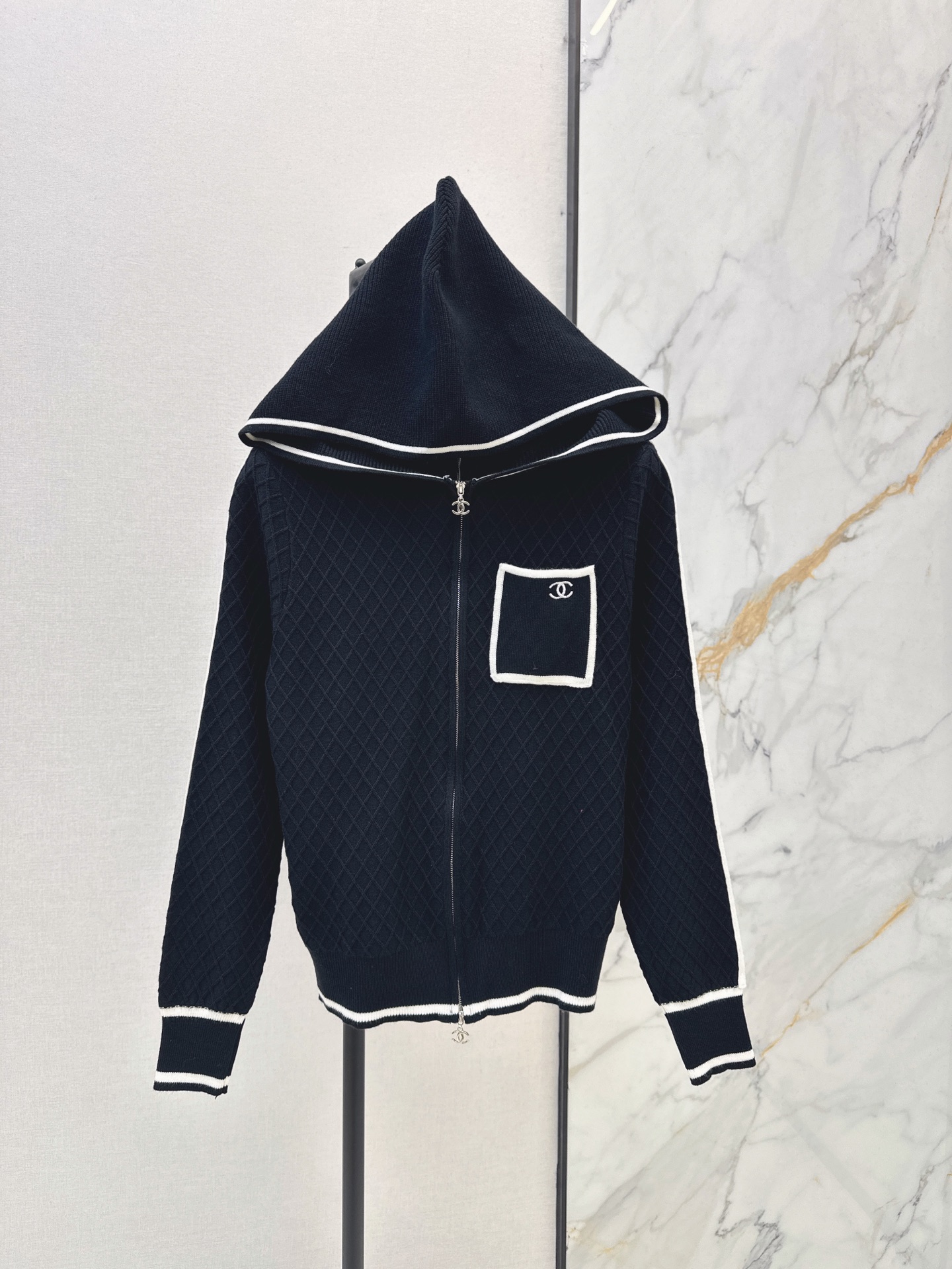 Chan 26fw hooded knit cardigan